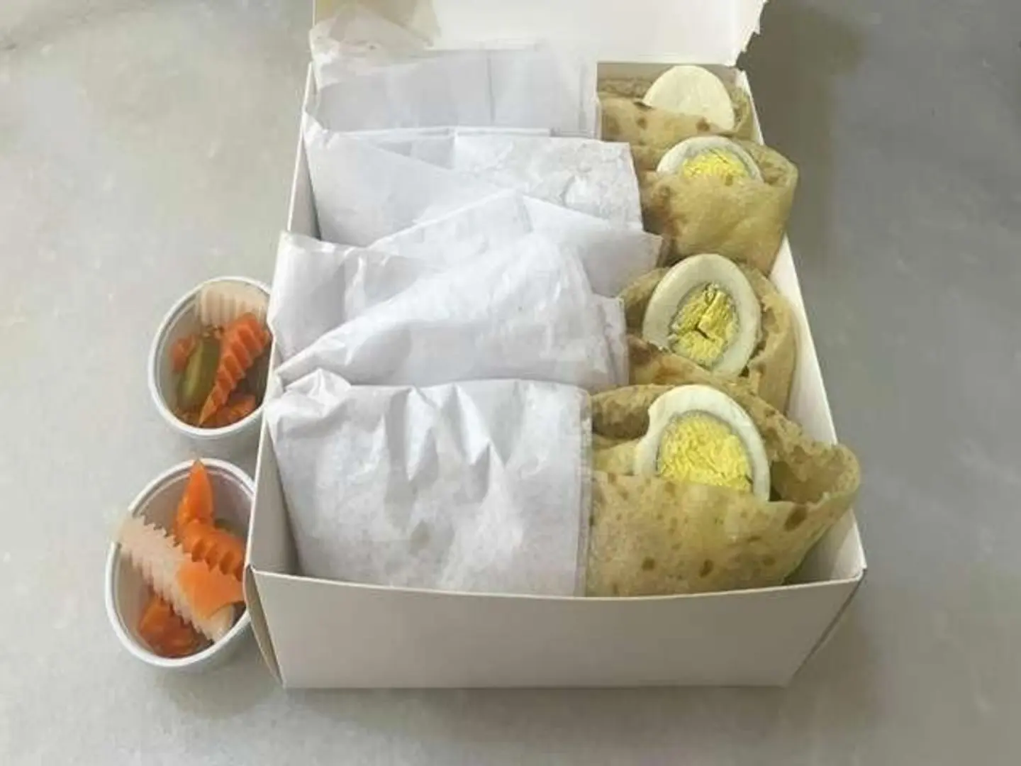 6 Falafel Sandwiches Box For Two People