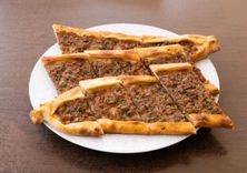 فطيرة لحم مفروم
