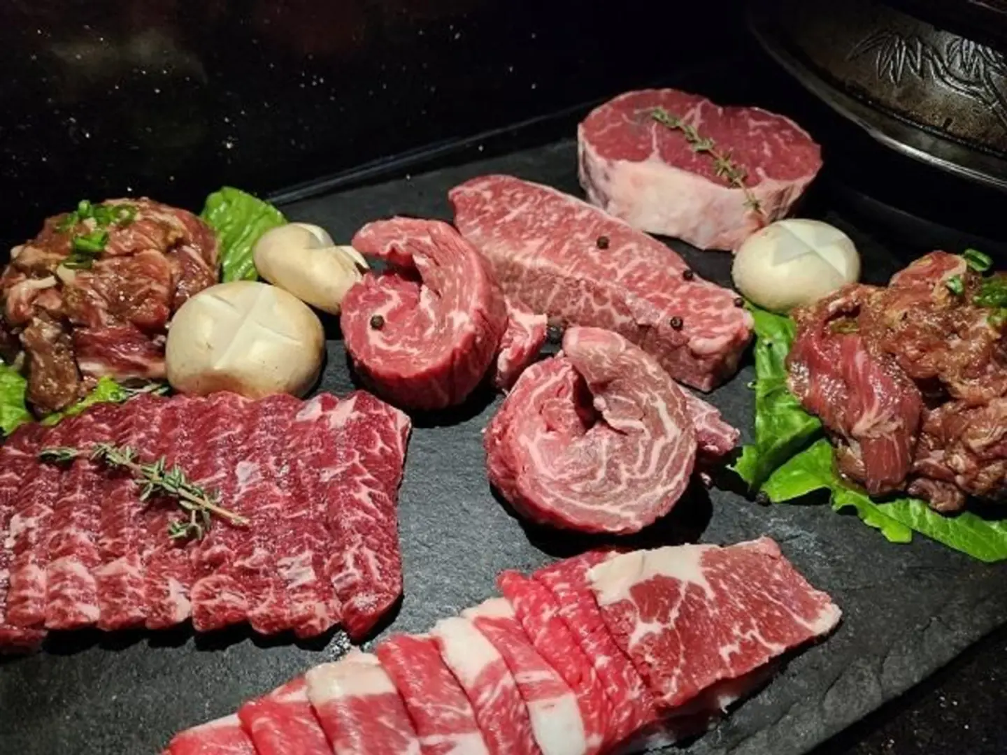 مشوي على الفحم هانبان مودوم قوي 1200 يكفي 4 إلى 5 أشخاص