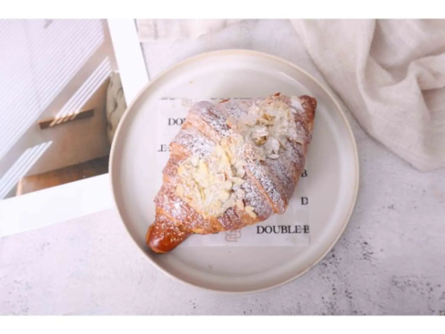 Almond Croissant