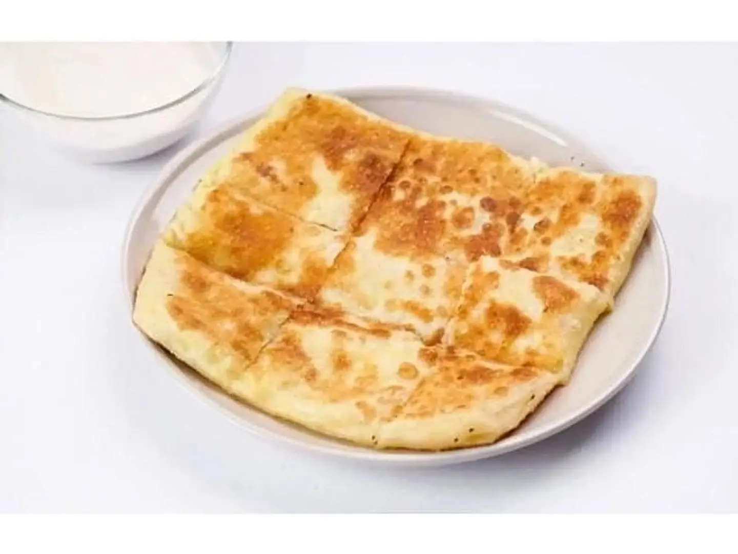 مطبق بالجبنة واللحم