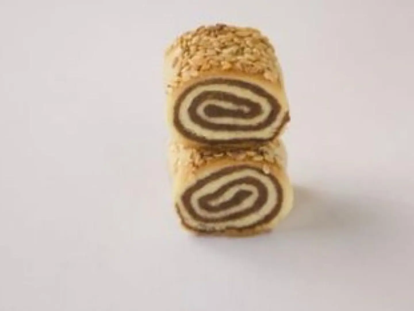 معمول روول بالسمسم