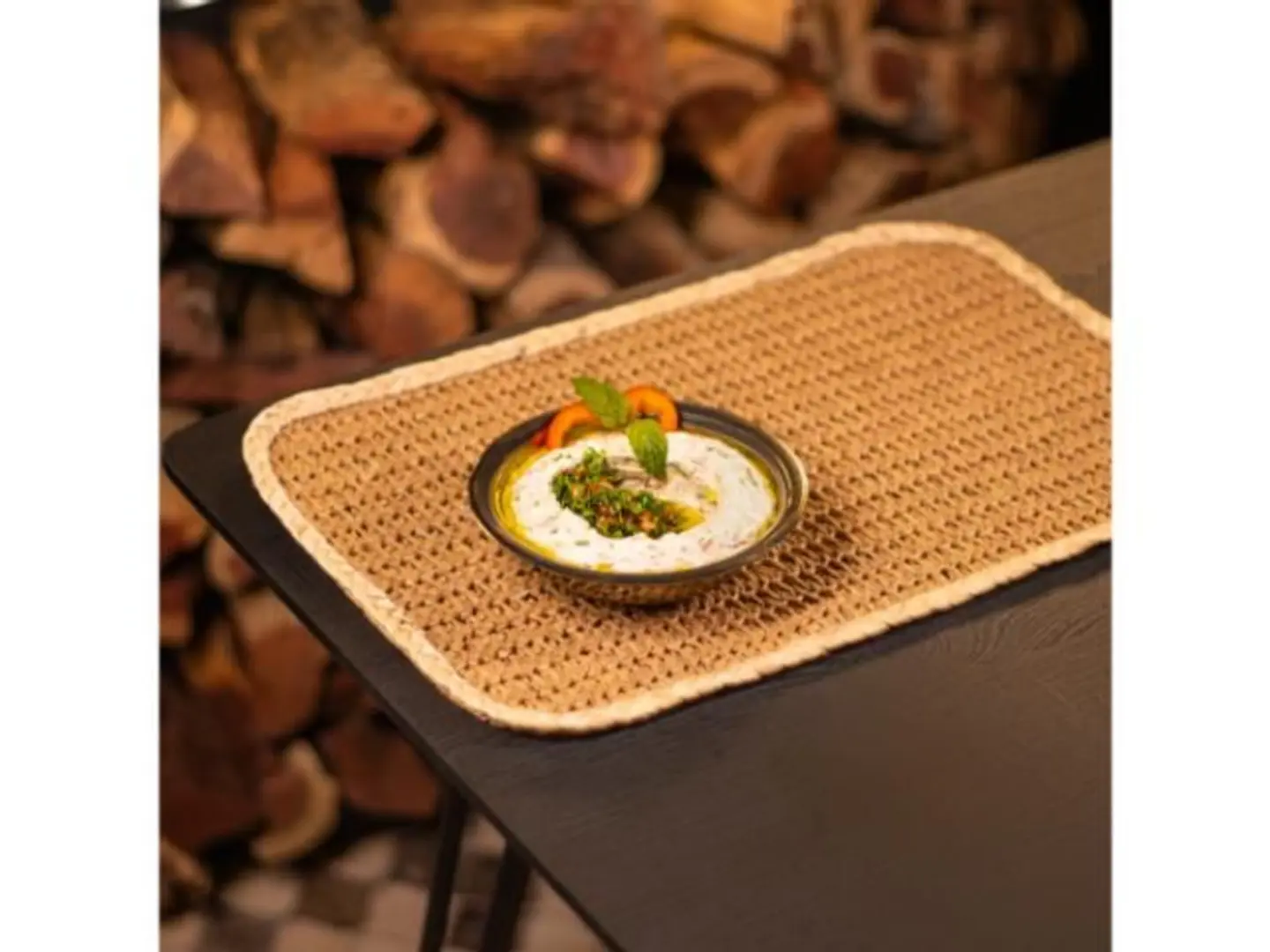 Beirut Style Hummus