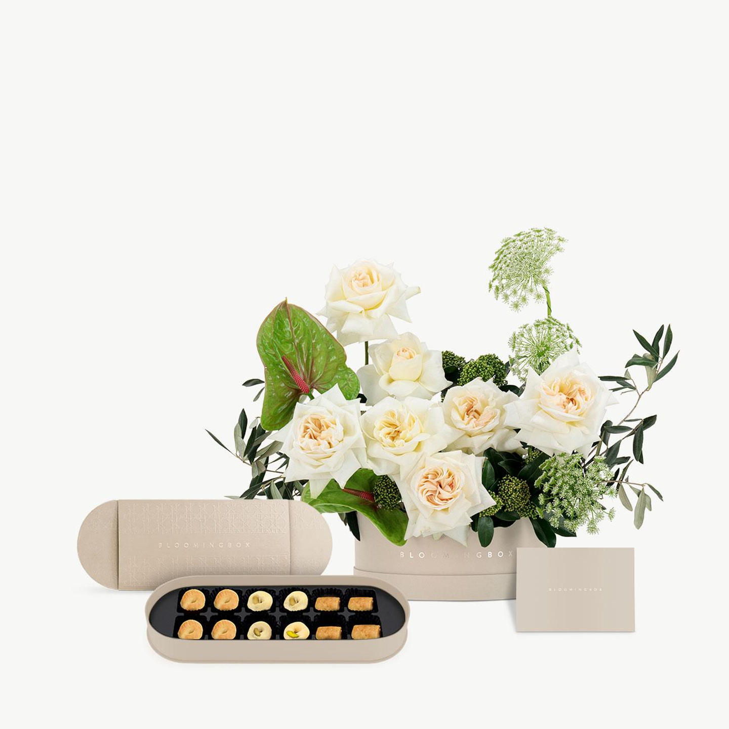 تشكيلة المساء القصيرة مع حلويات