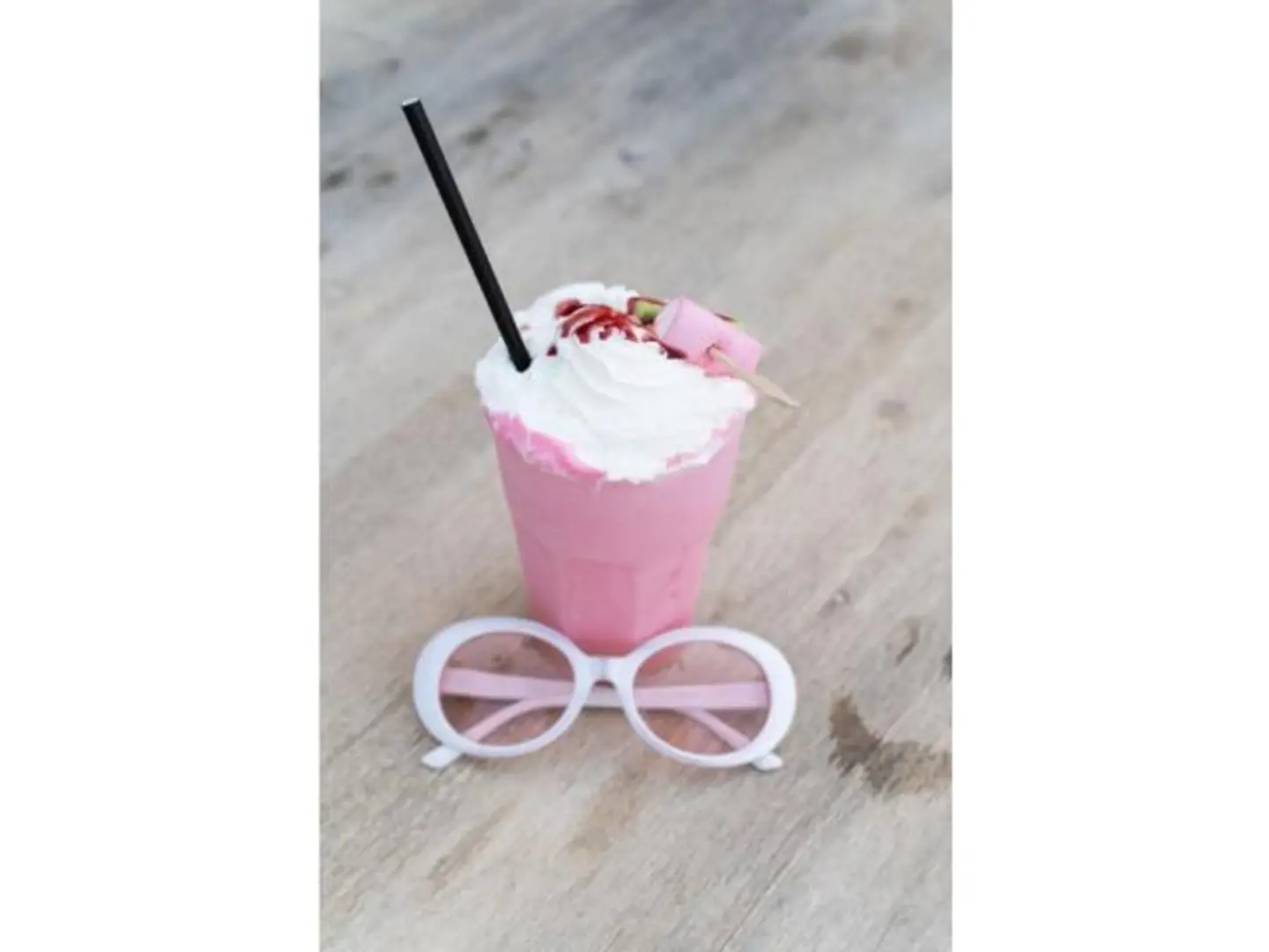 Strawberry With Milk