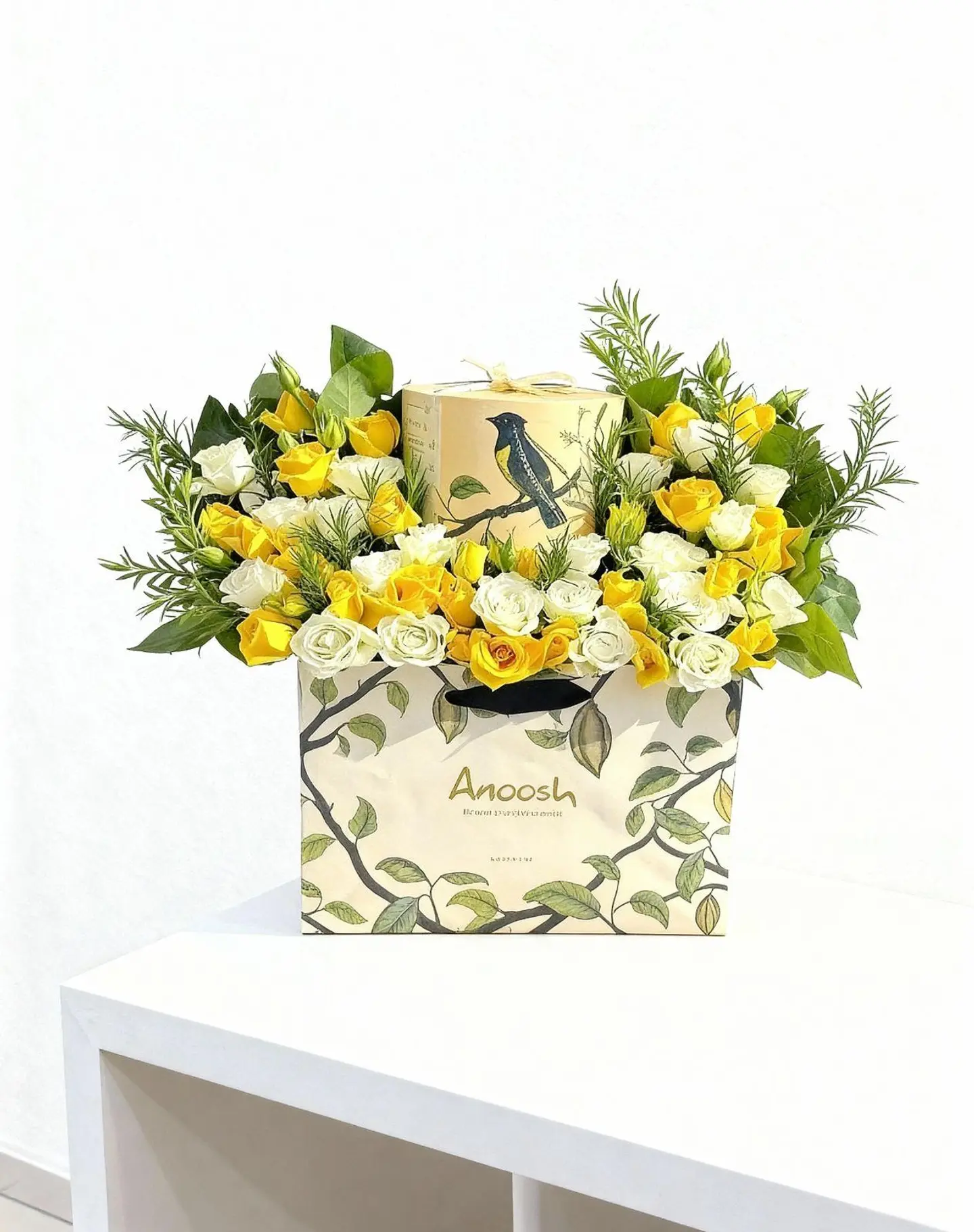 انوشة مع تنسيق ورد