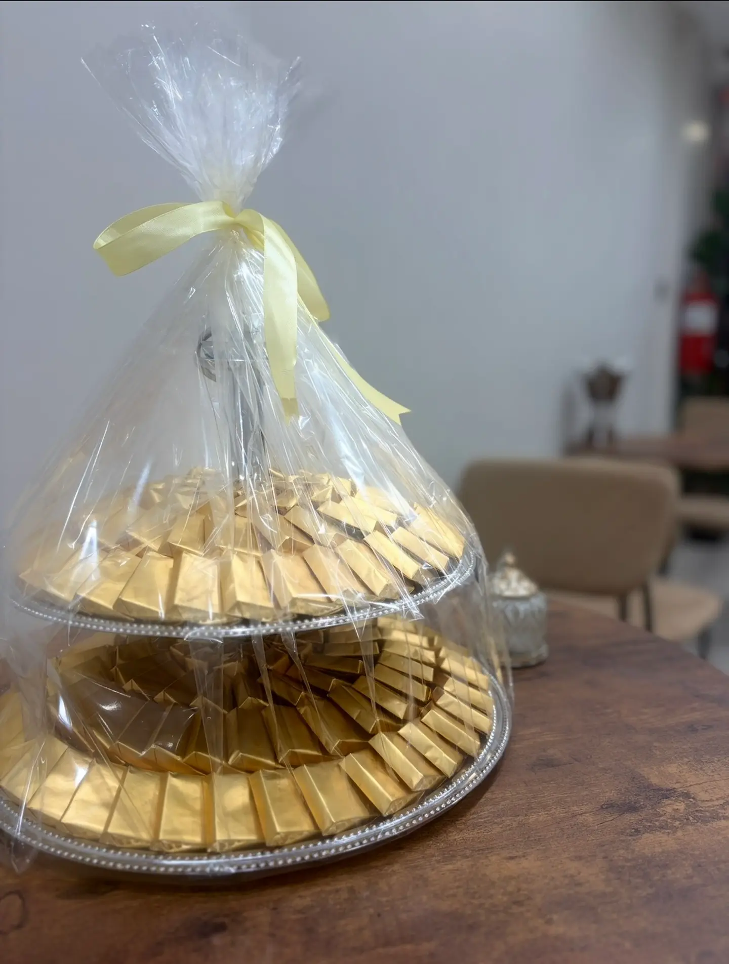 High Quality Belgian Two Tier Tray, Suitable For Gifting.