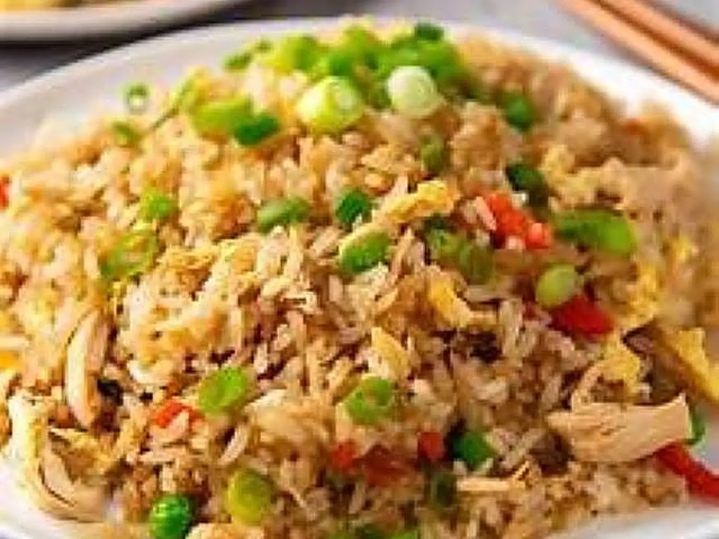 أرز مقلي بالدجاج