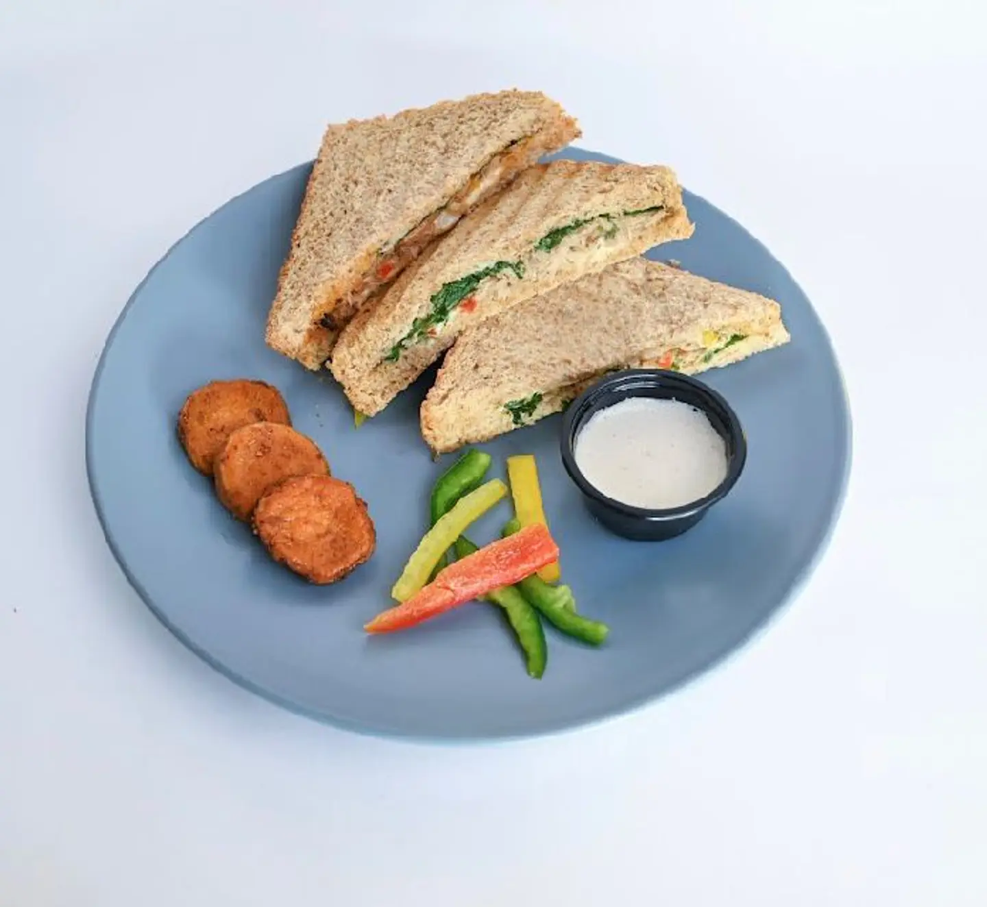 ساندوتش تونة مع الجرجير