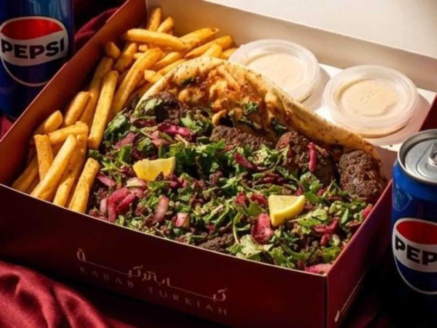 وجبة كباب تركية الحجم الكبير