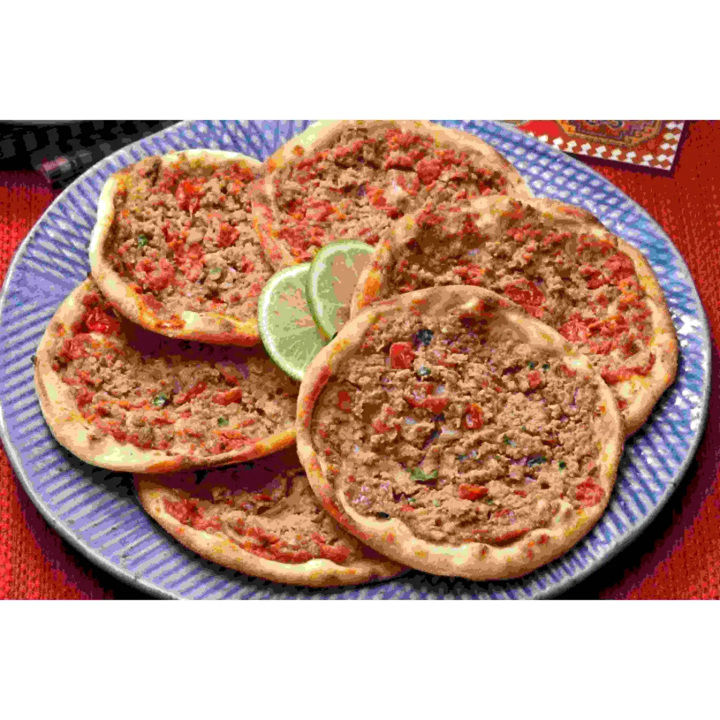 لحم بالعجين