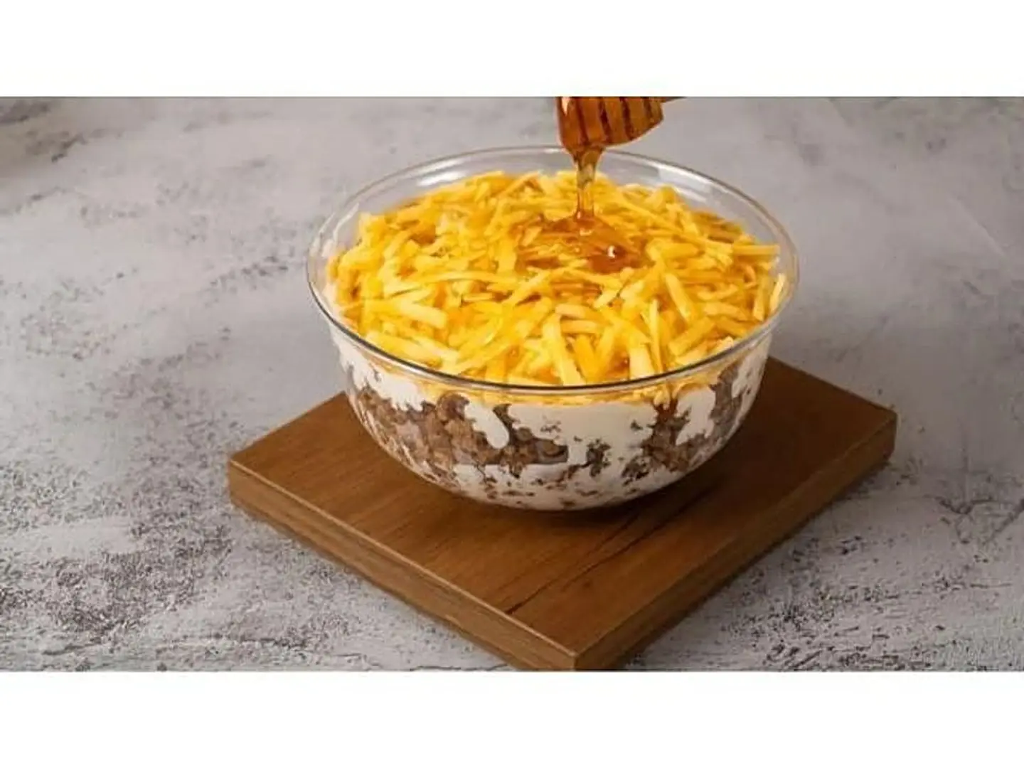 عريكة قشطة بالعسل والجبن