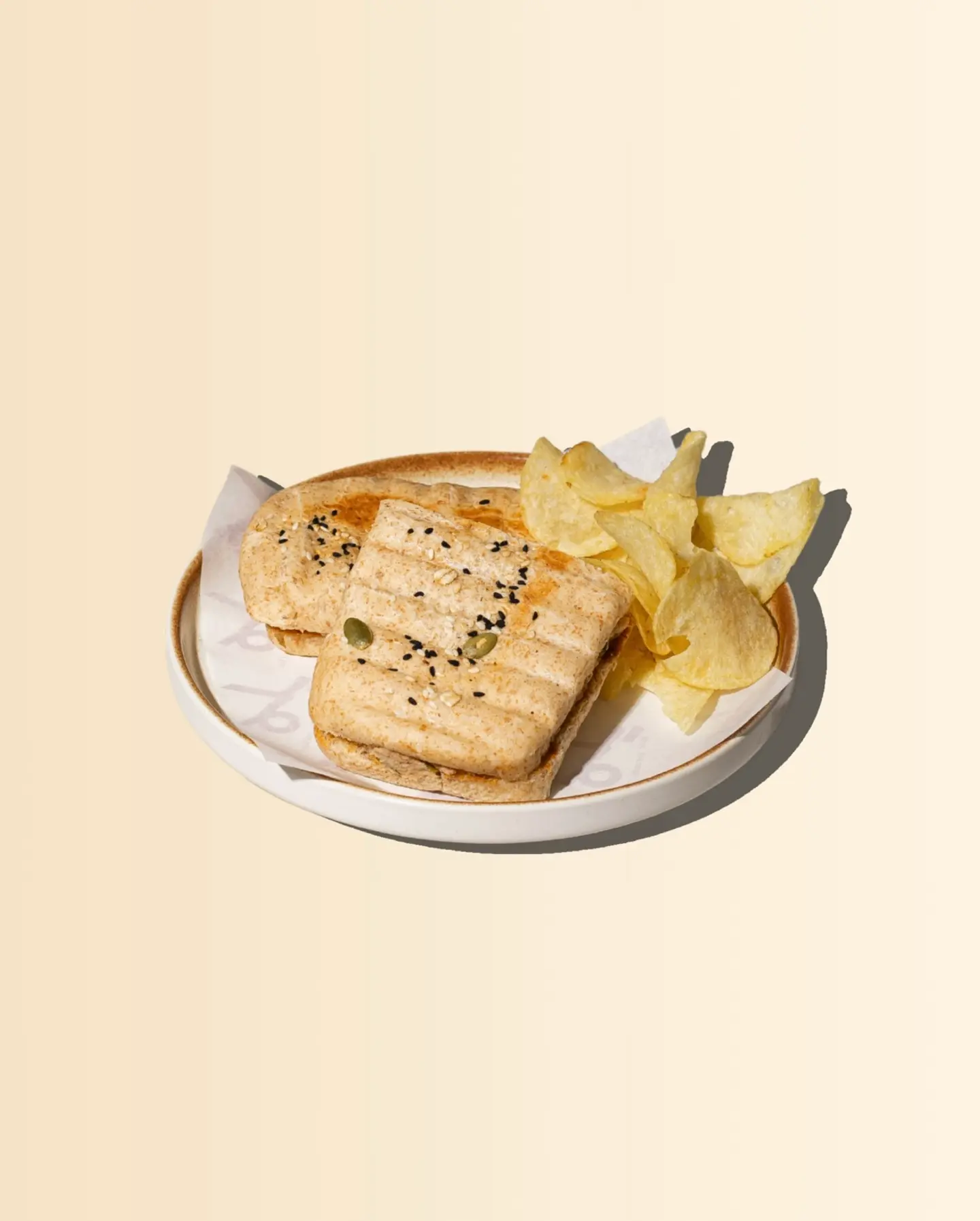 ساندوتش تونه