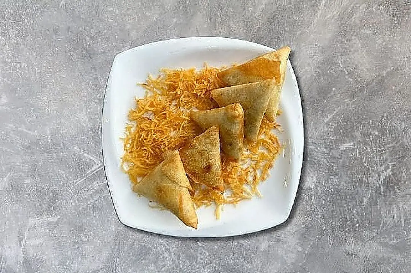 سمبوسة جبن
