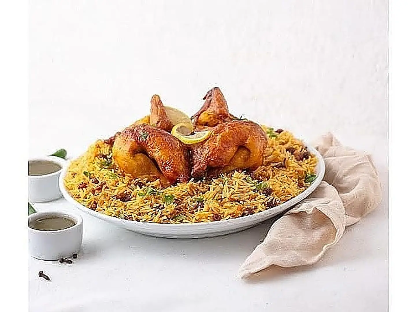 Whole Buried Chicken Madfoon