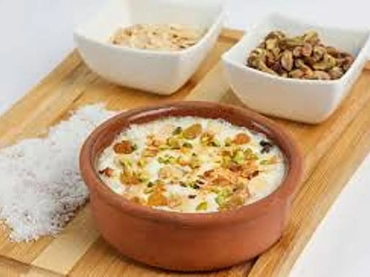 ام على بالمكسرات