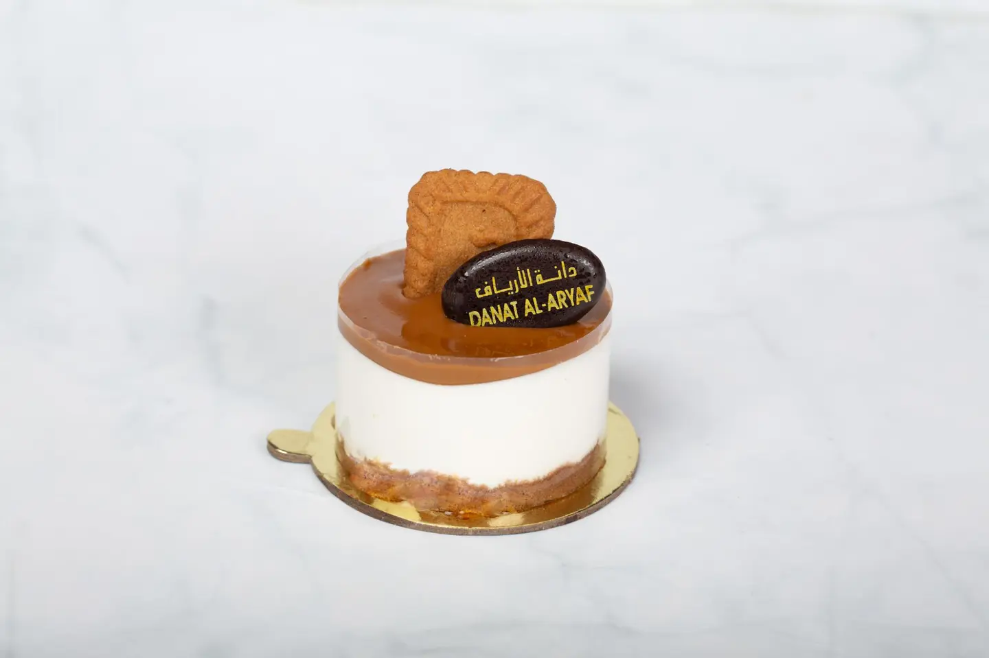 Round Lotus Cheesecake Slice