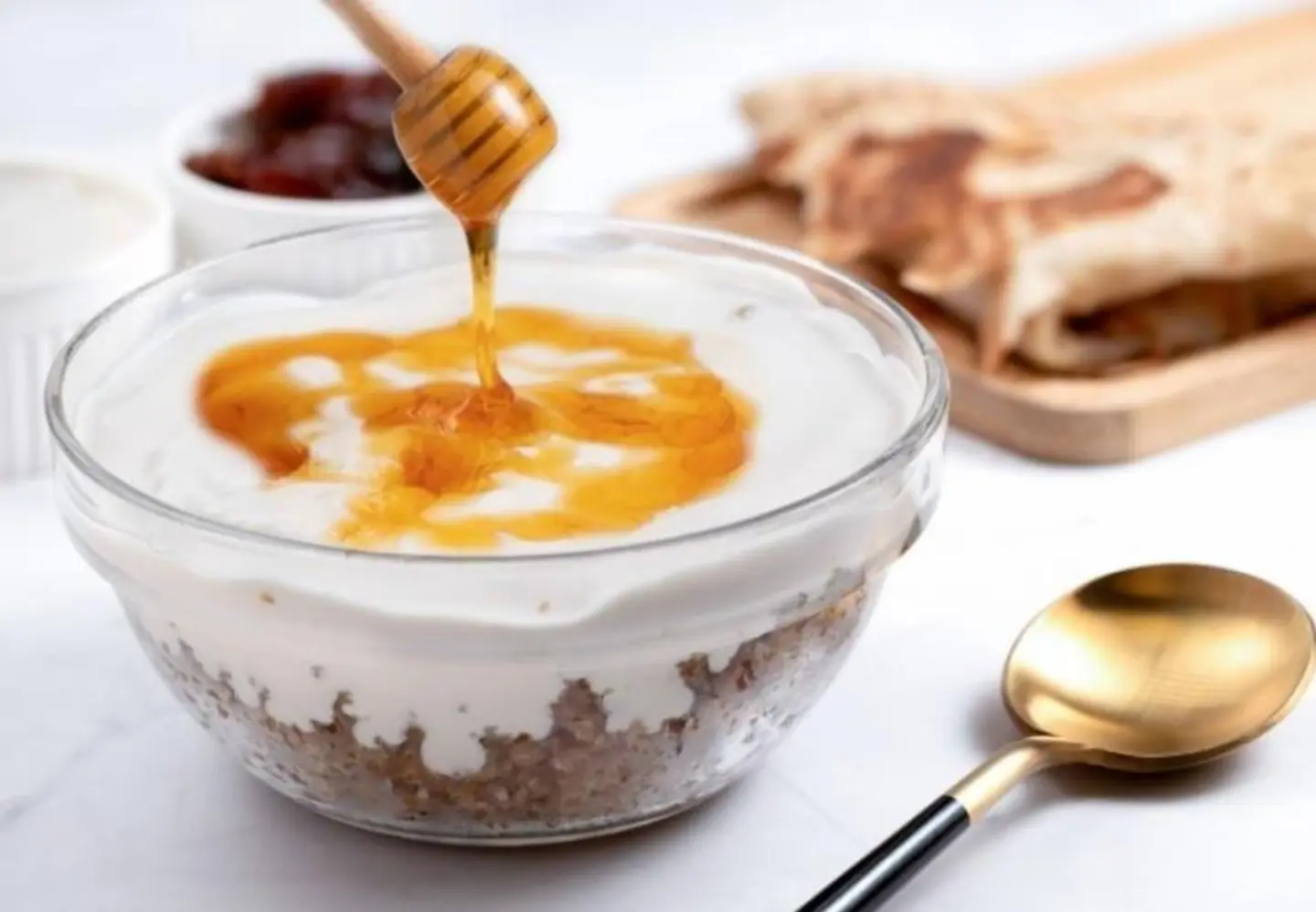 Areekah With Cream And Honey