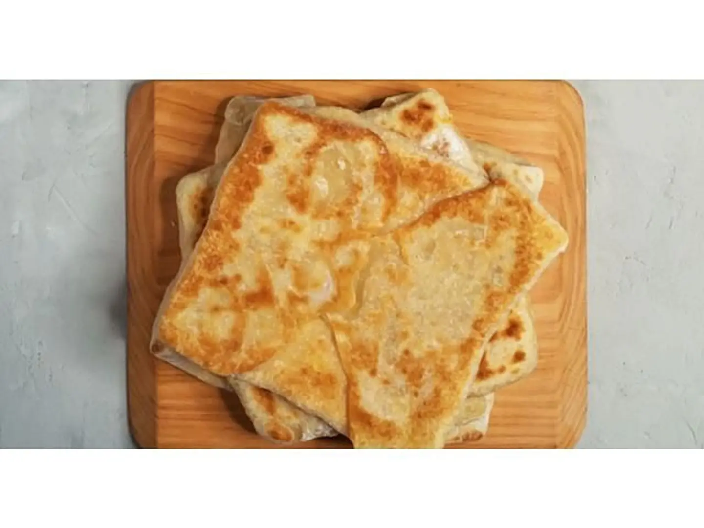 مطبق جبن حلو