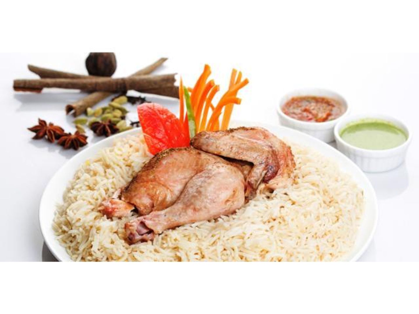 نص حبة دجاج حنيذ مع الأرز