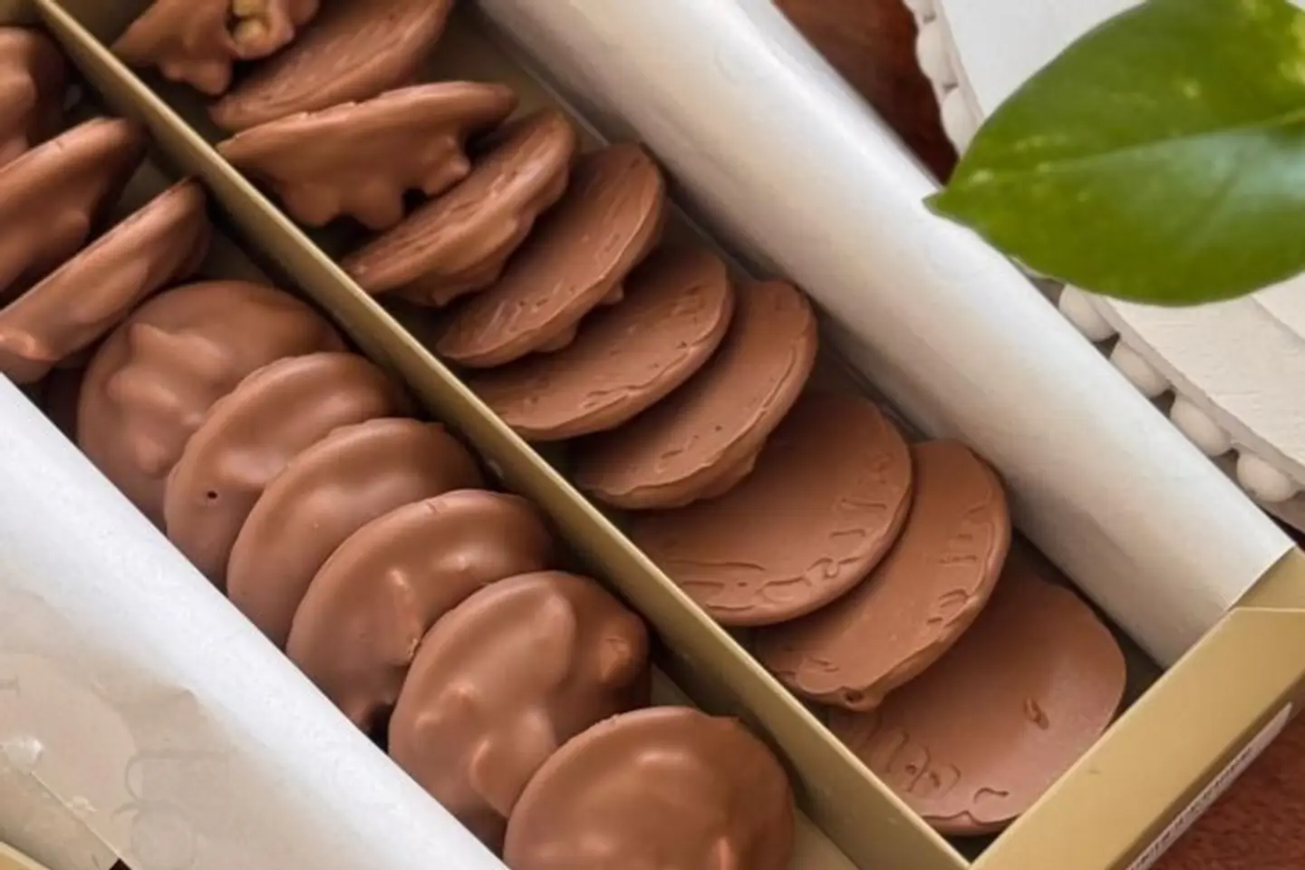 Lulu Chocolate With Nuts