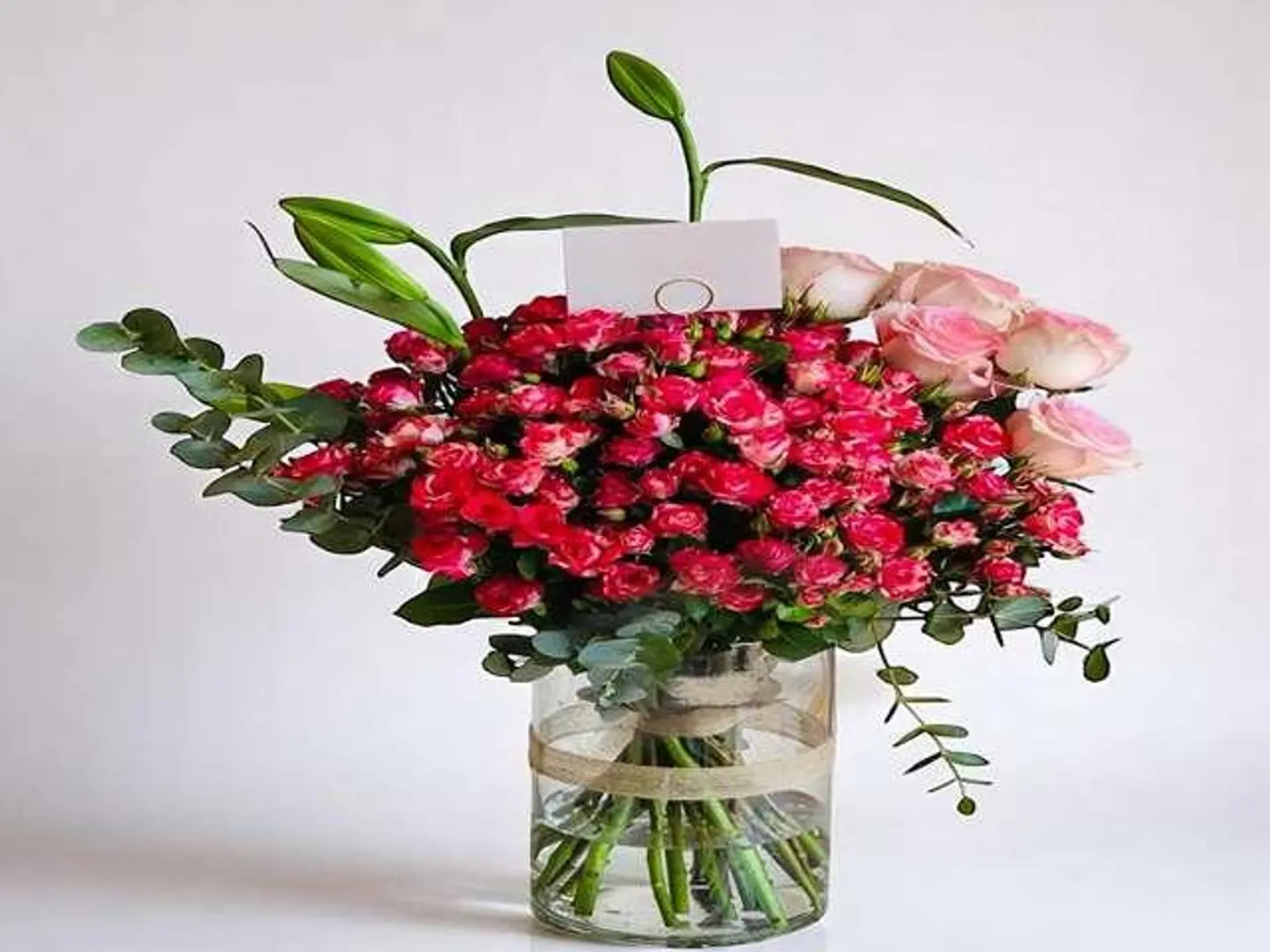 اف زيرو ايت