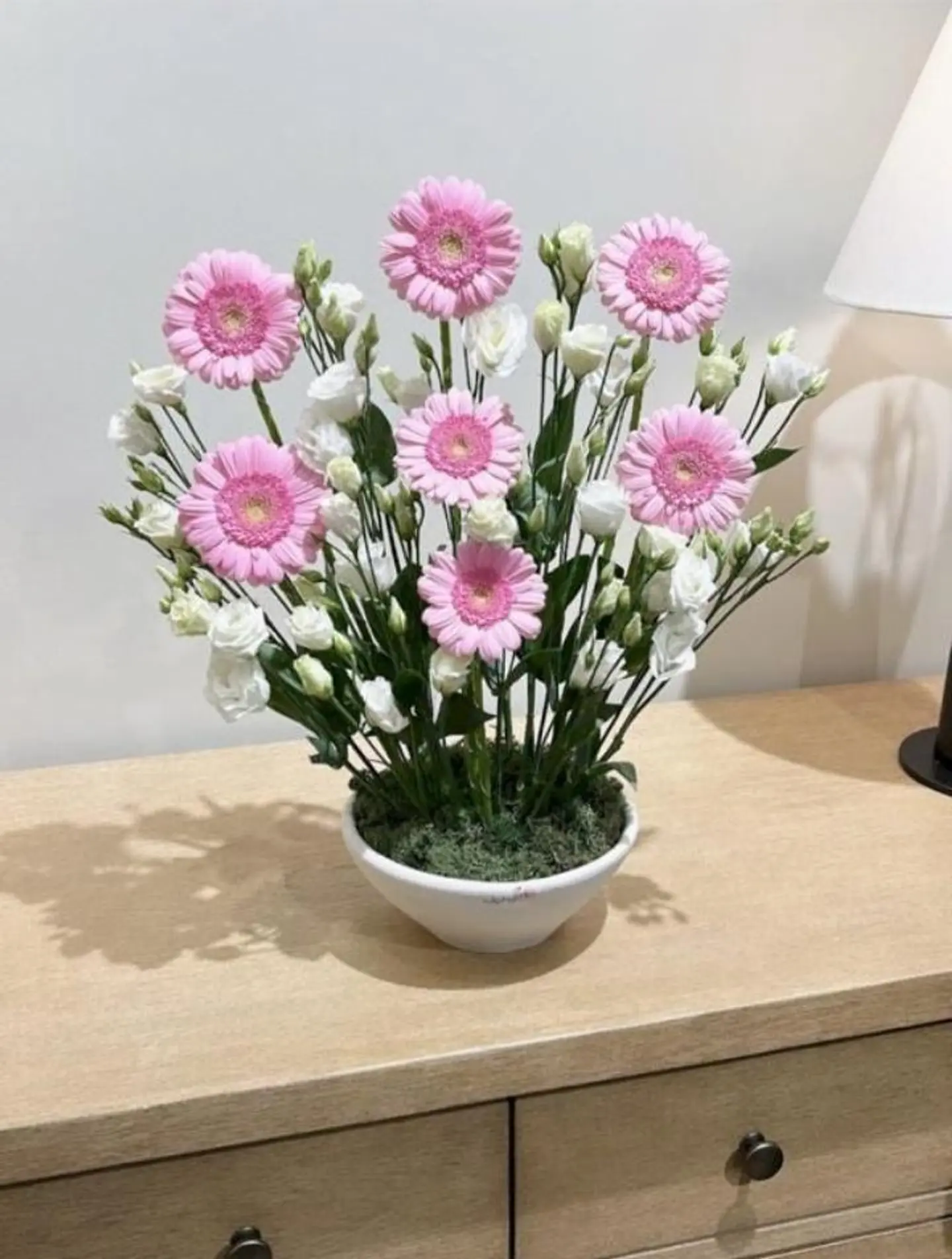 ورد رقيق وبسيط