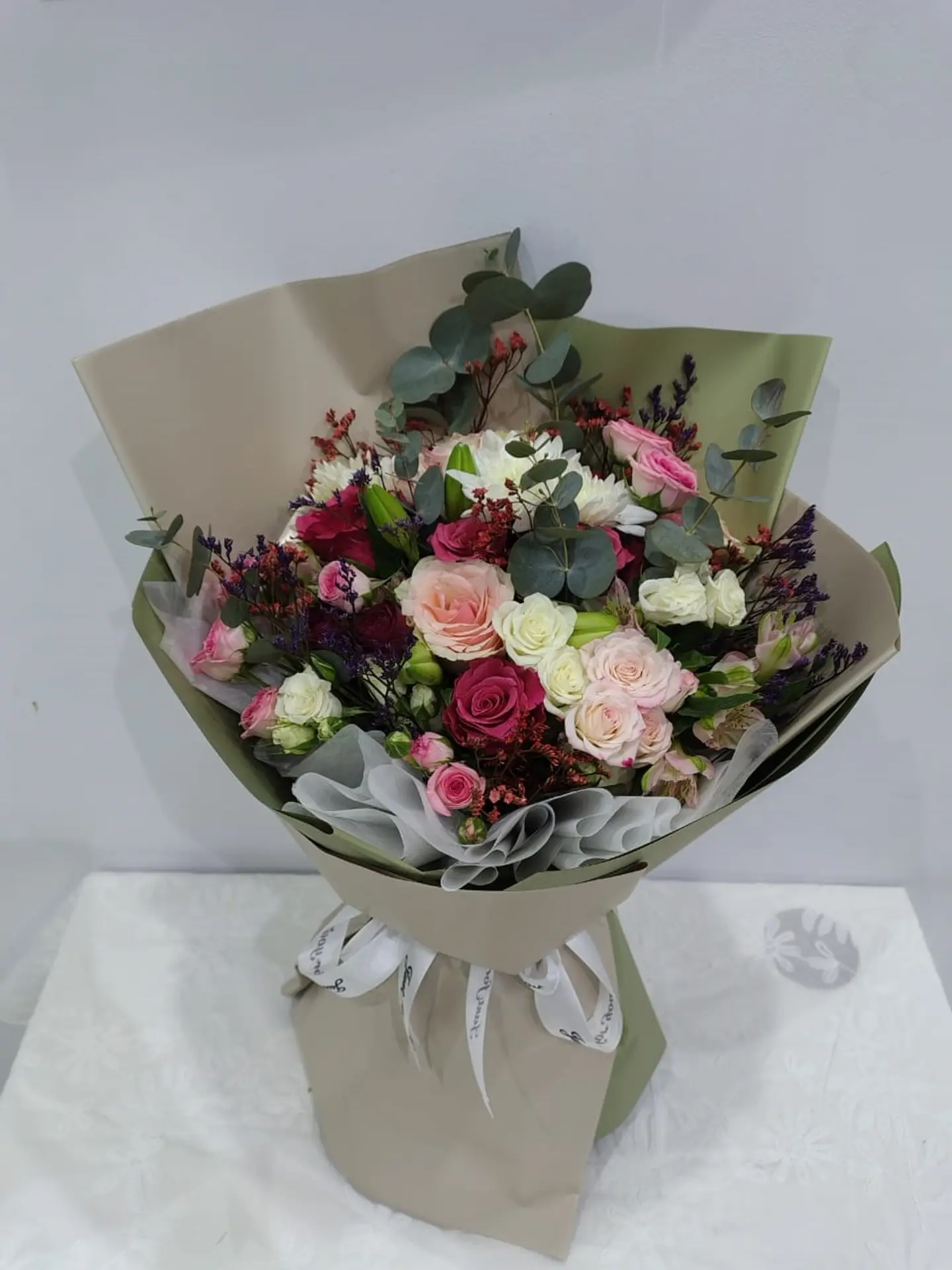 Mixed Flowers Bouquet 186