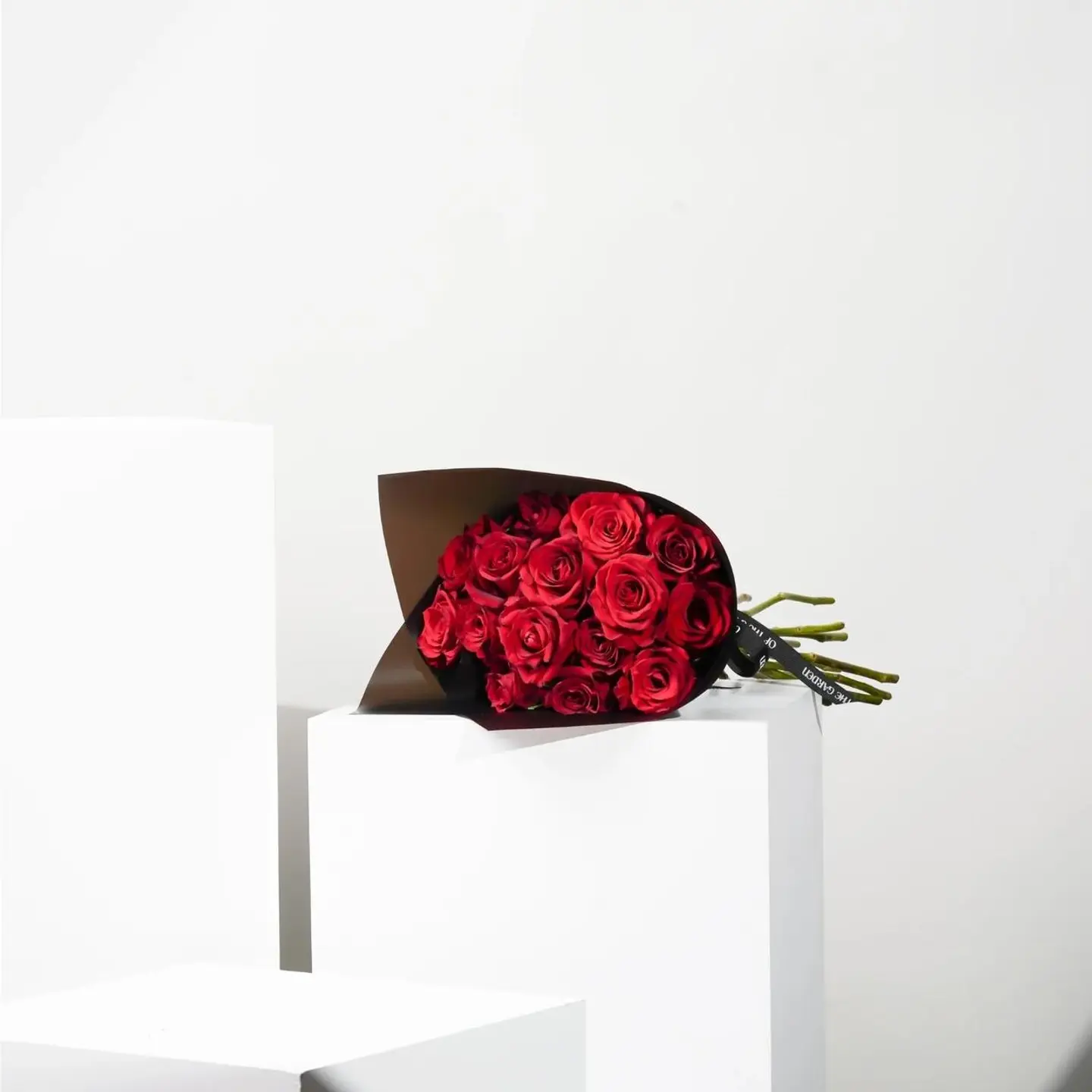 باقة الحب - 15 تغليف أسود