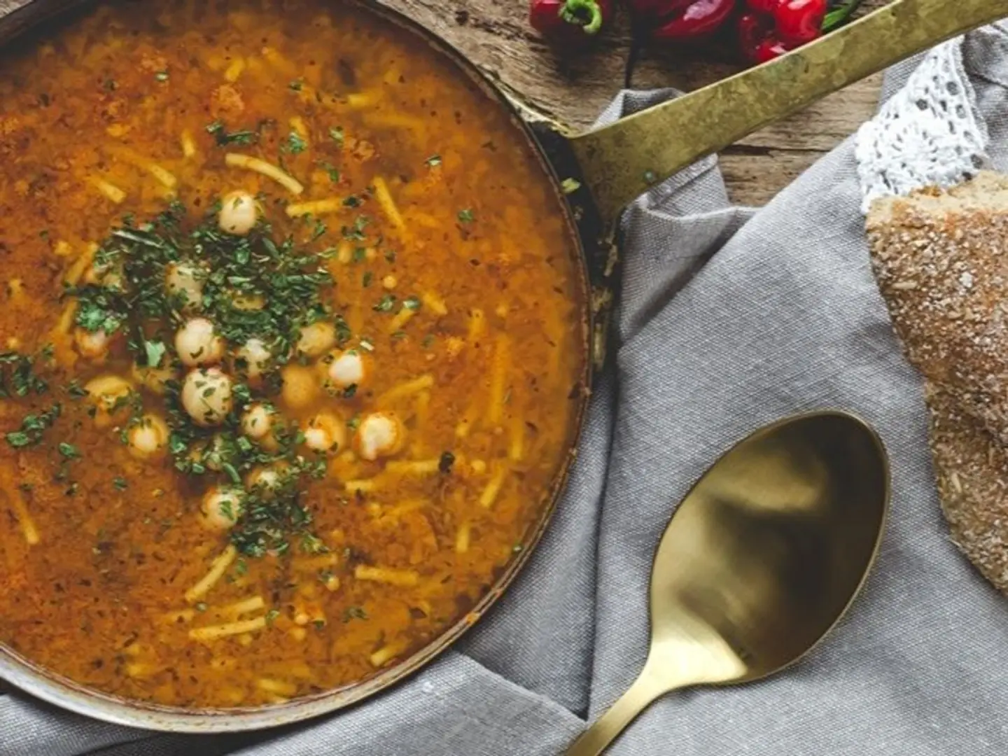 شوربة الحريره