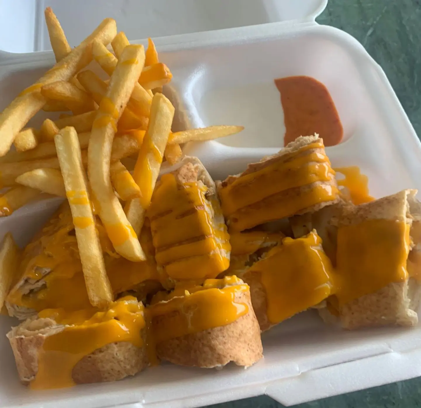 شاورما عربي بالجبن