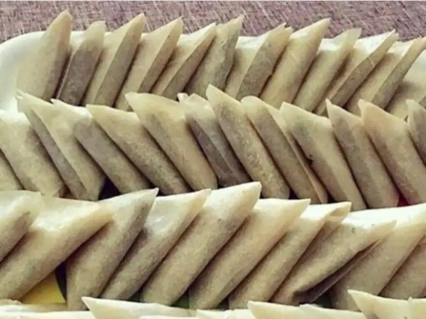 Frozen Cheese Sambousek