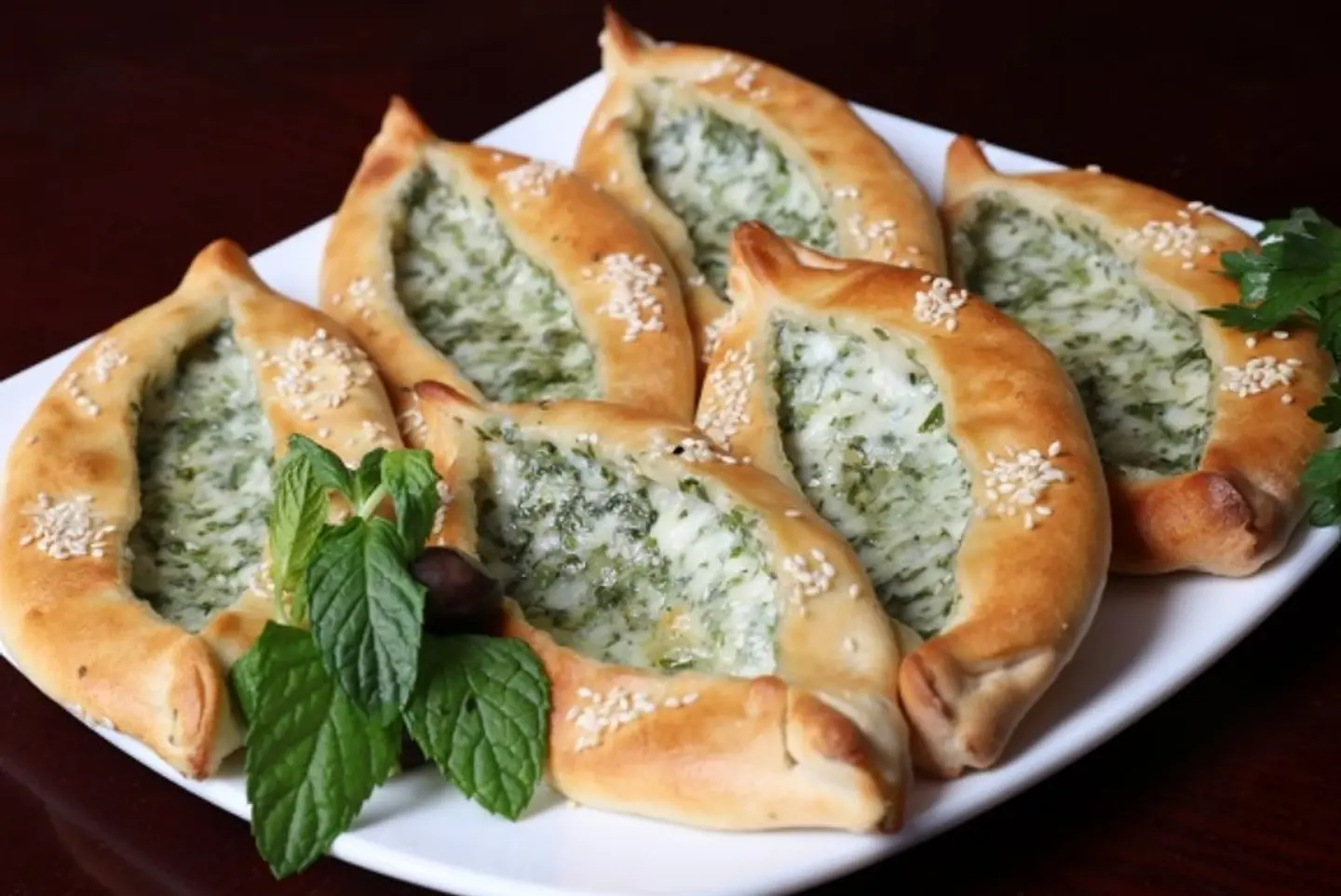 جبن بالنعناع