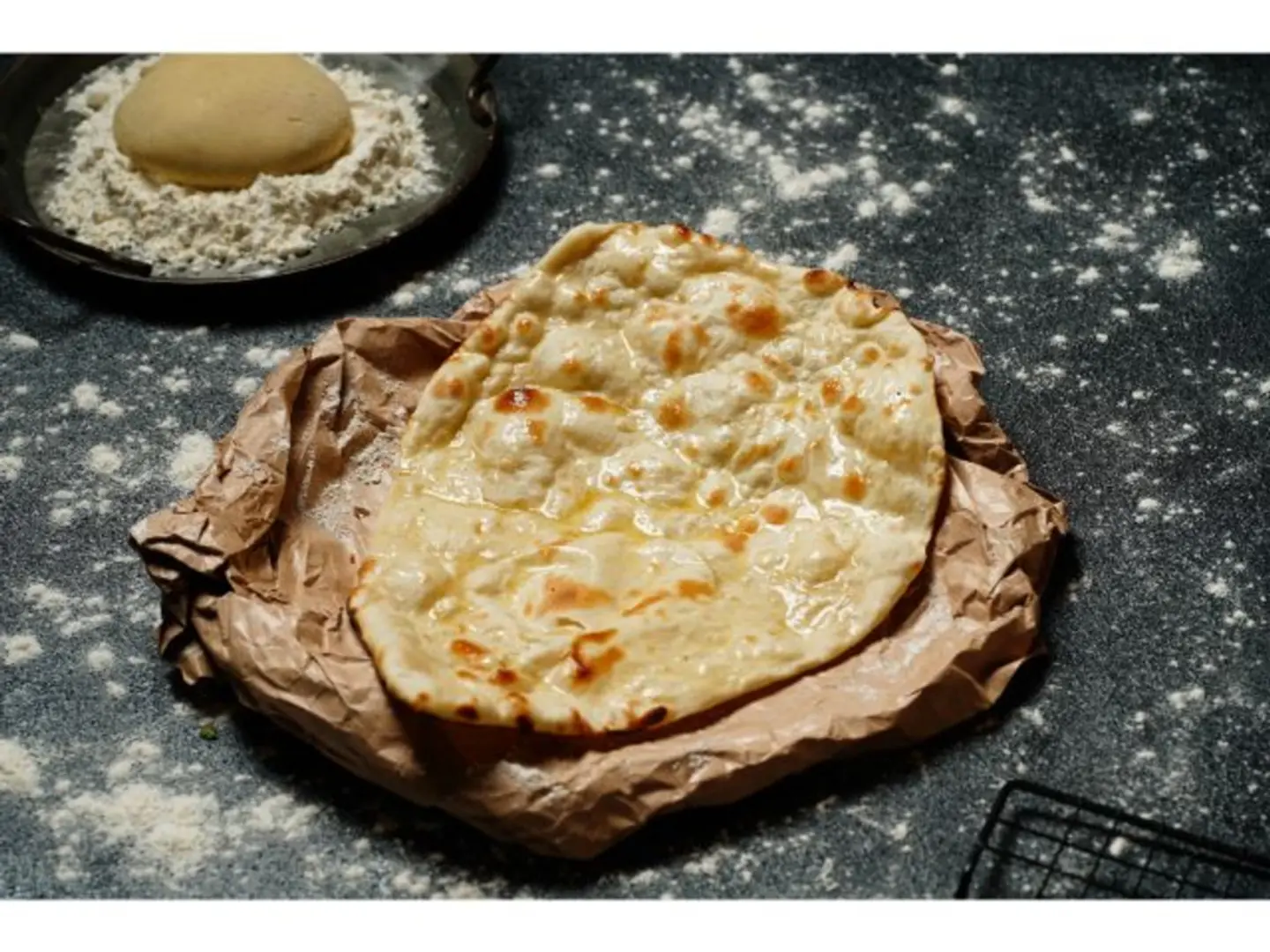 نان بالزبدة