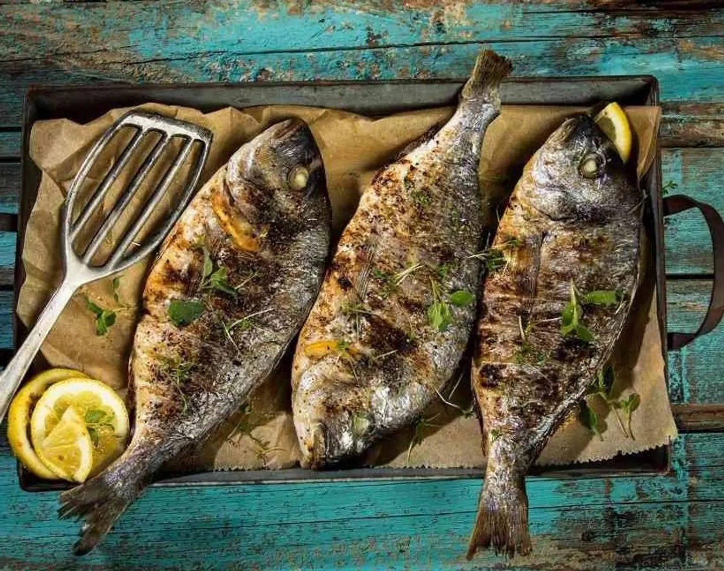 Emperor Fish With Oil And Lemon