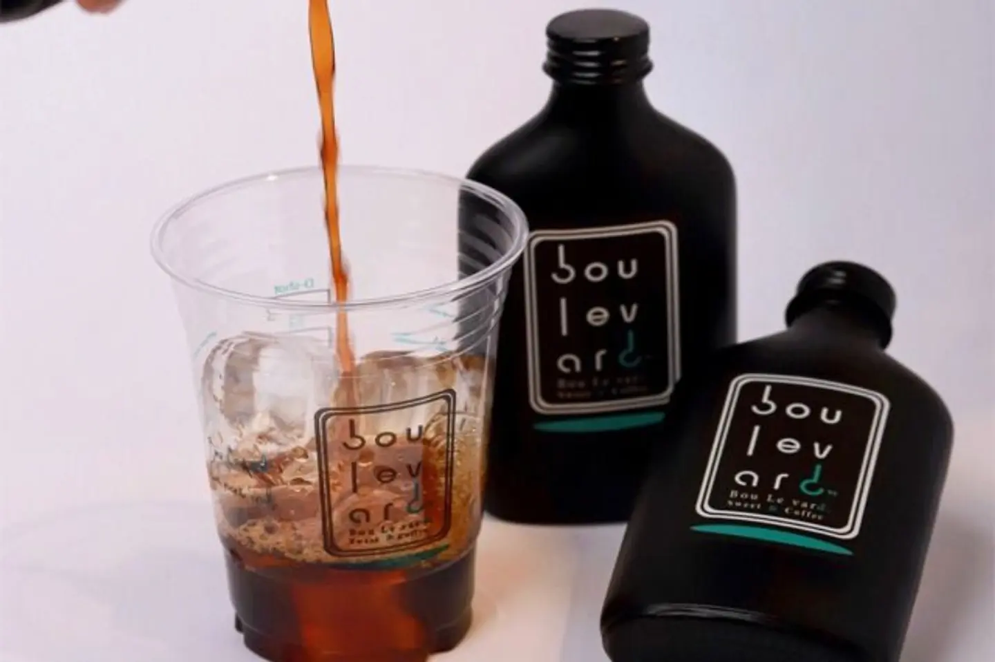 قهوة كولد برو المميزة والكبيرة