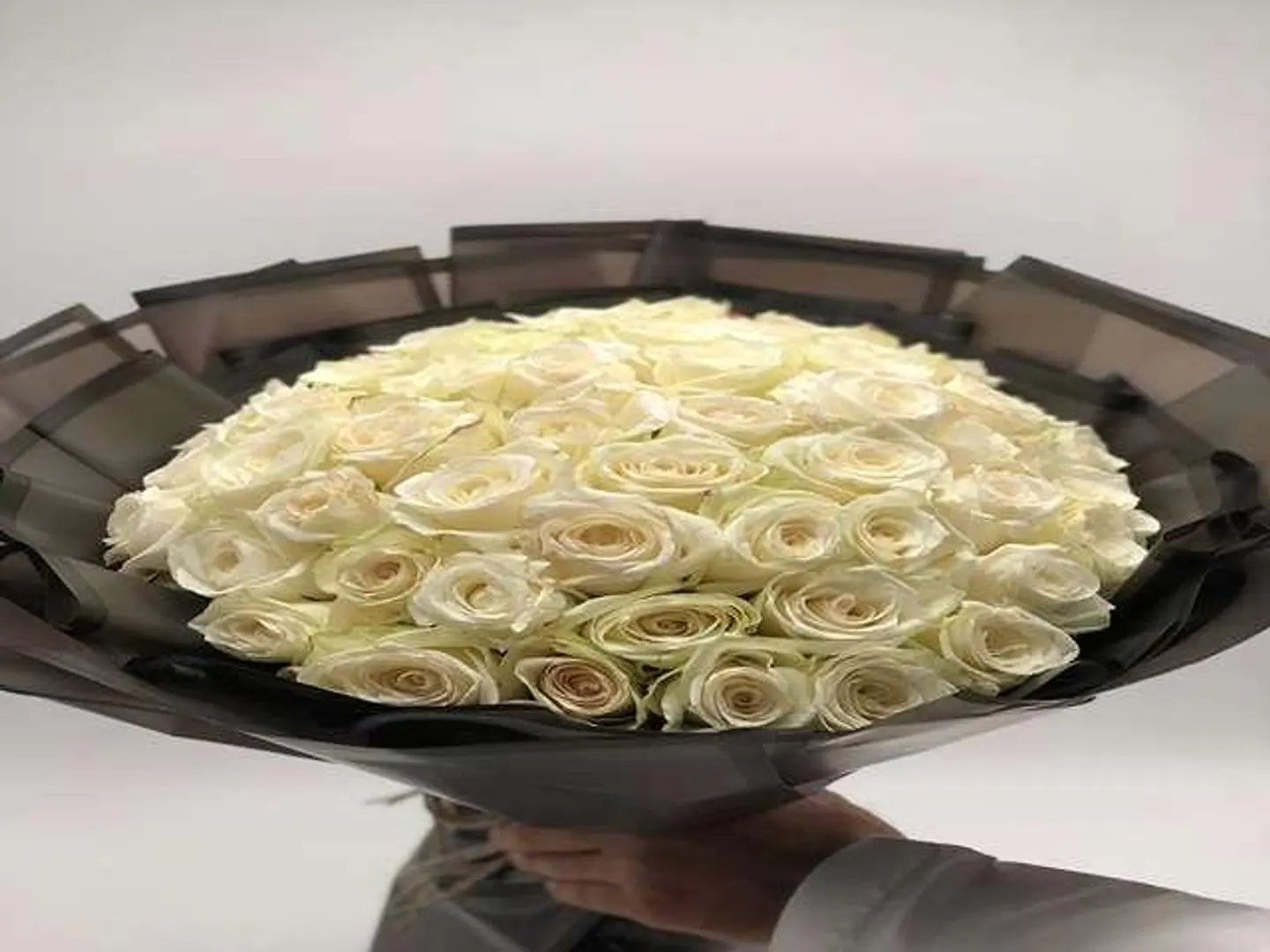 بوكيه تناغم الأبيض