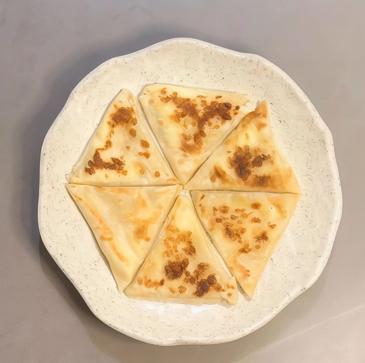 Three Sambosa