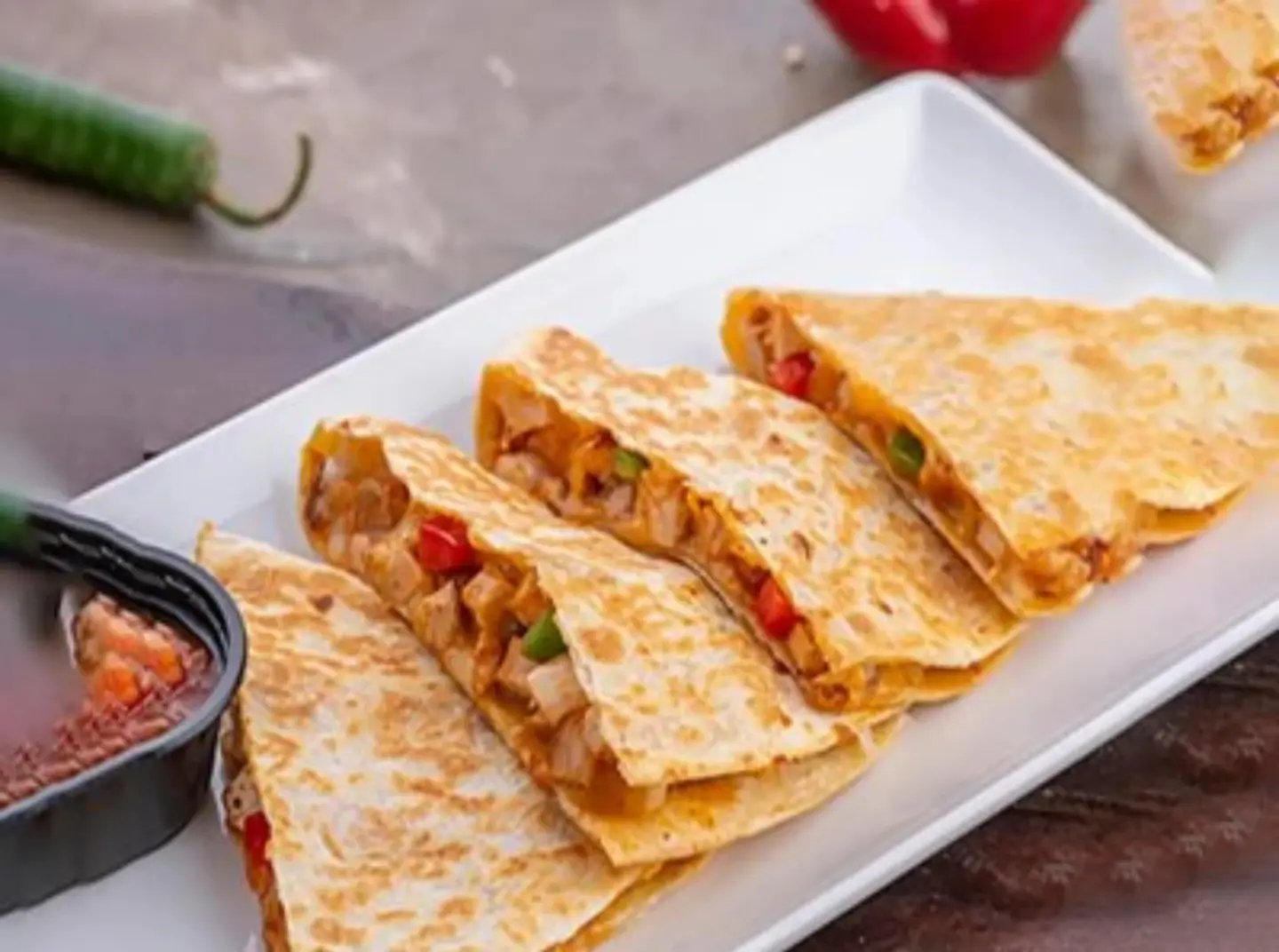 وجبة كاساديا دجاج