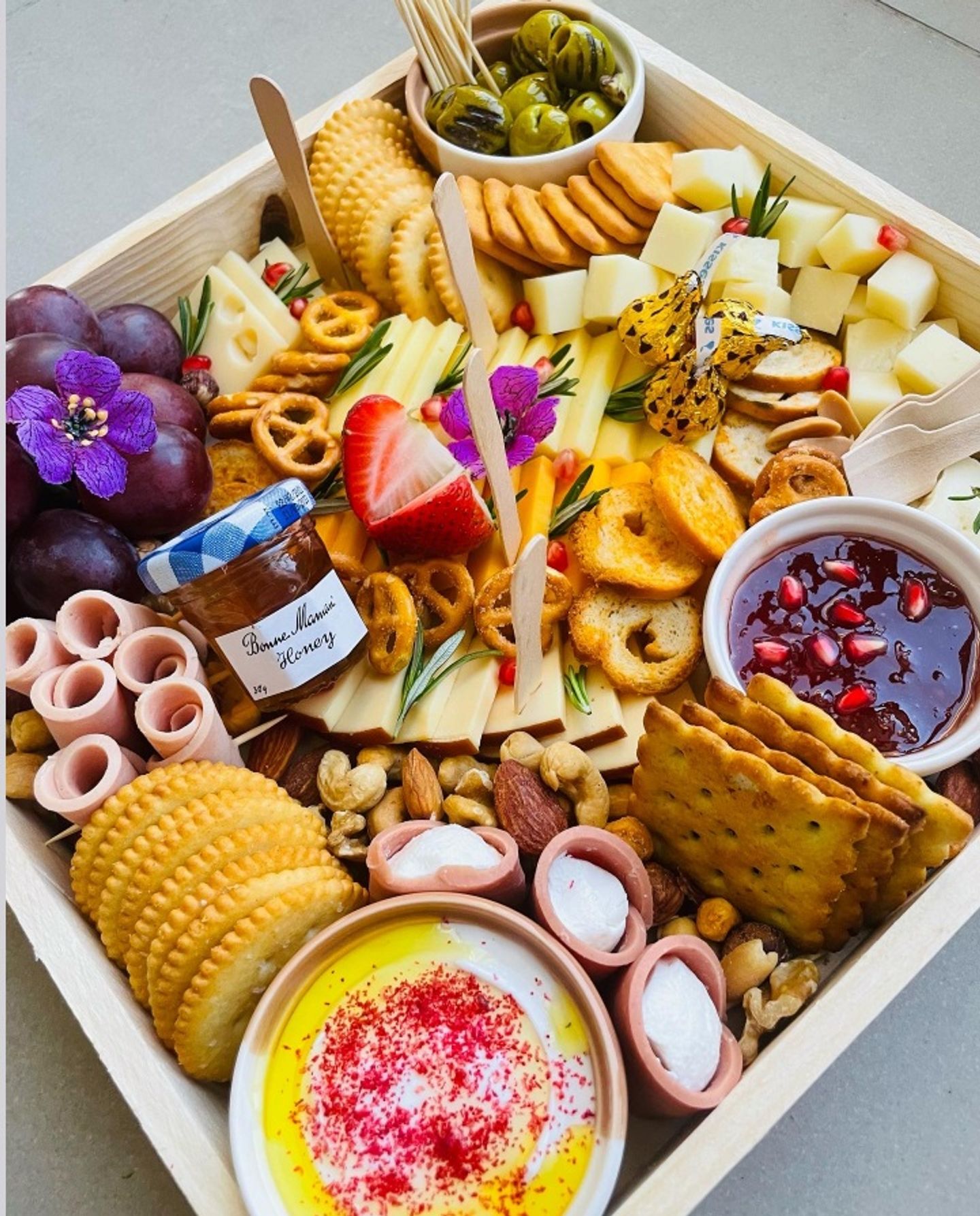 Medium Cheese Platter