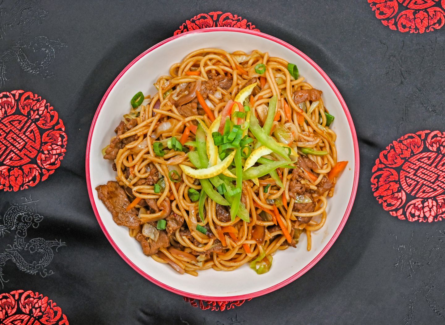 Fried Noodles With Shredded Chicken