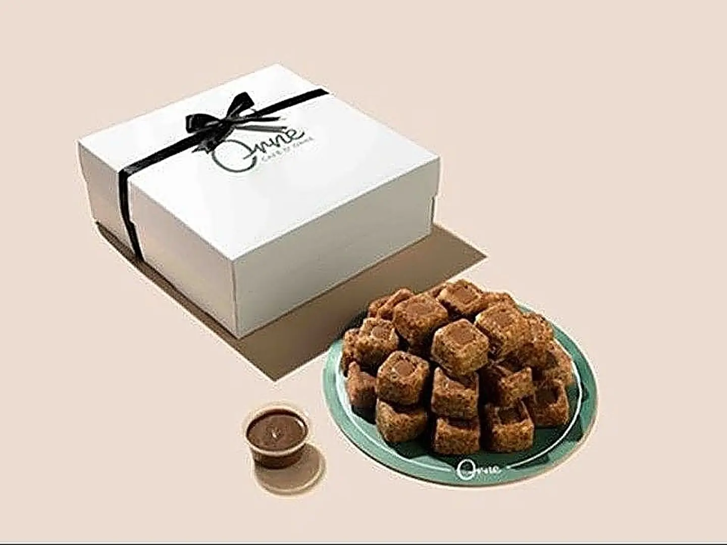 30 Pieces Mini Banana &Chocolate Cake