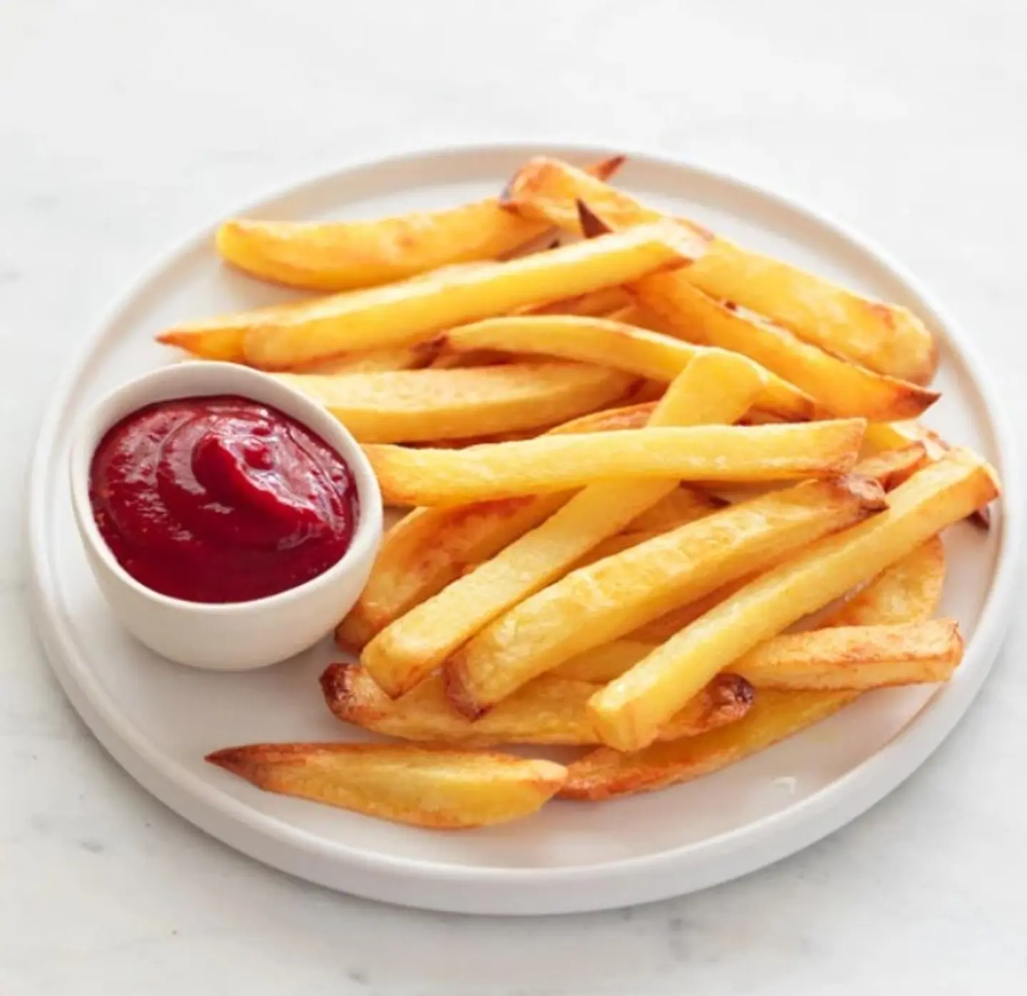 بطاطس مقلية كبيرة