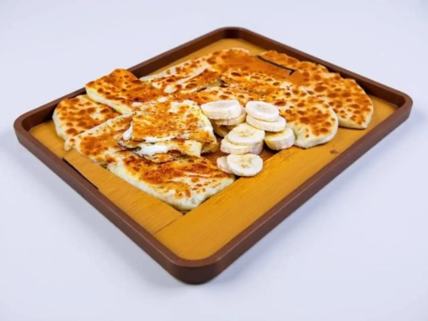 مطبق موز مع قشطة