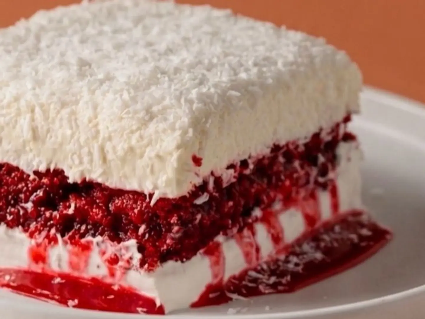 Cocoberry Cake
