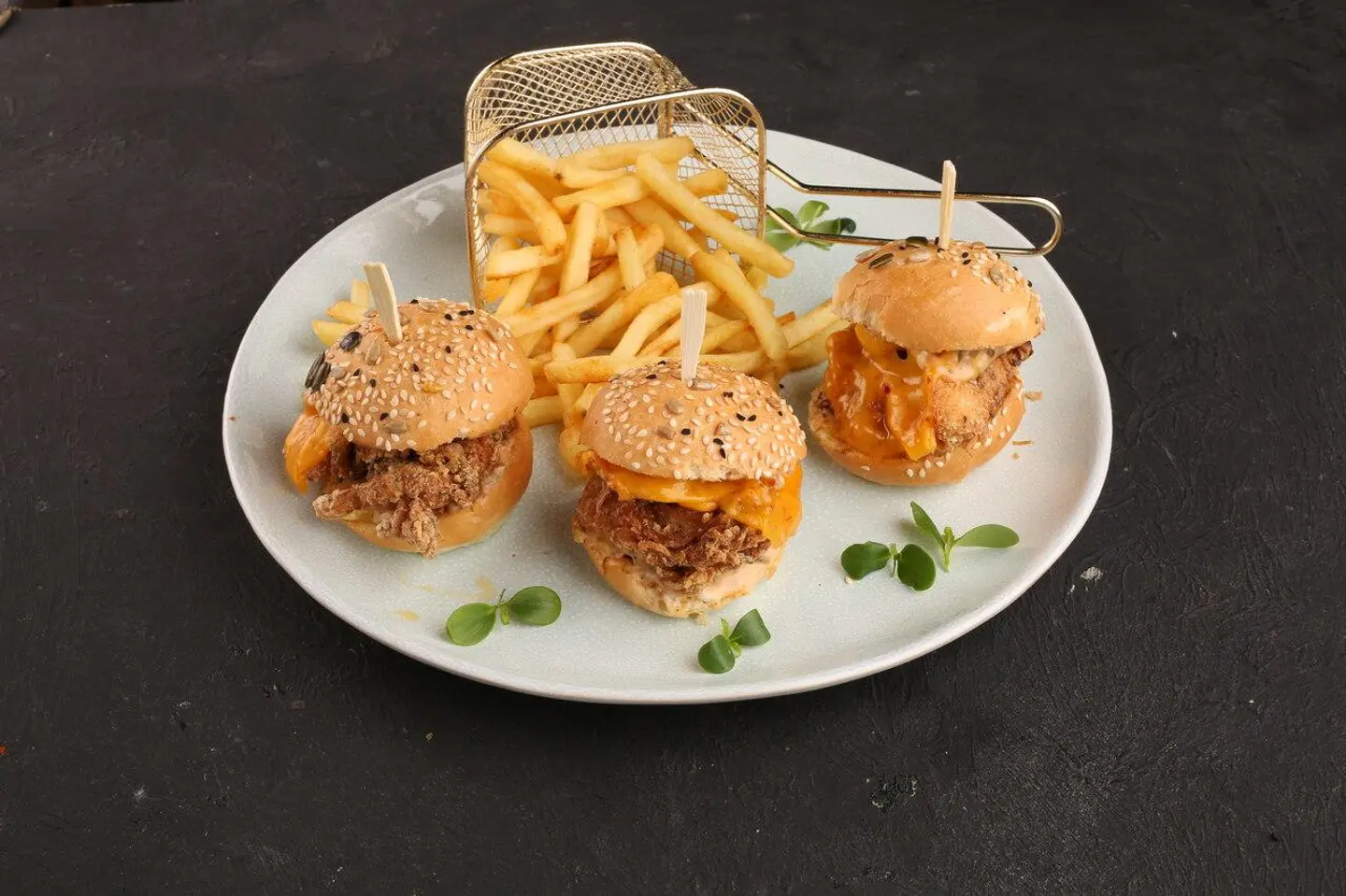 ميني برجر دجاج