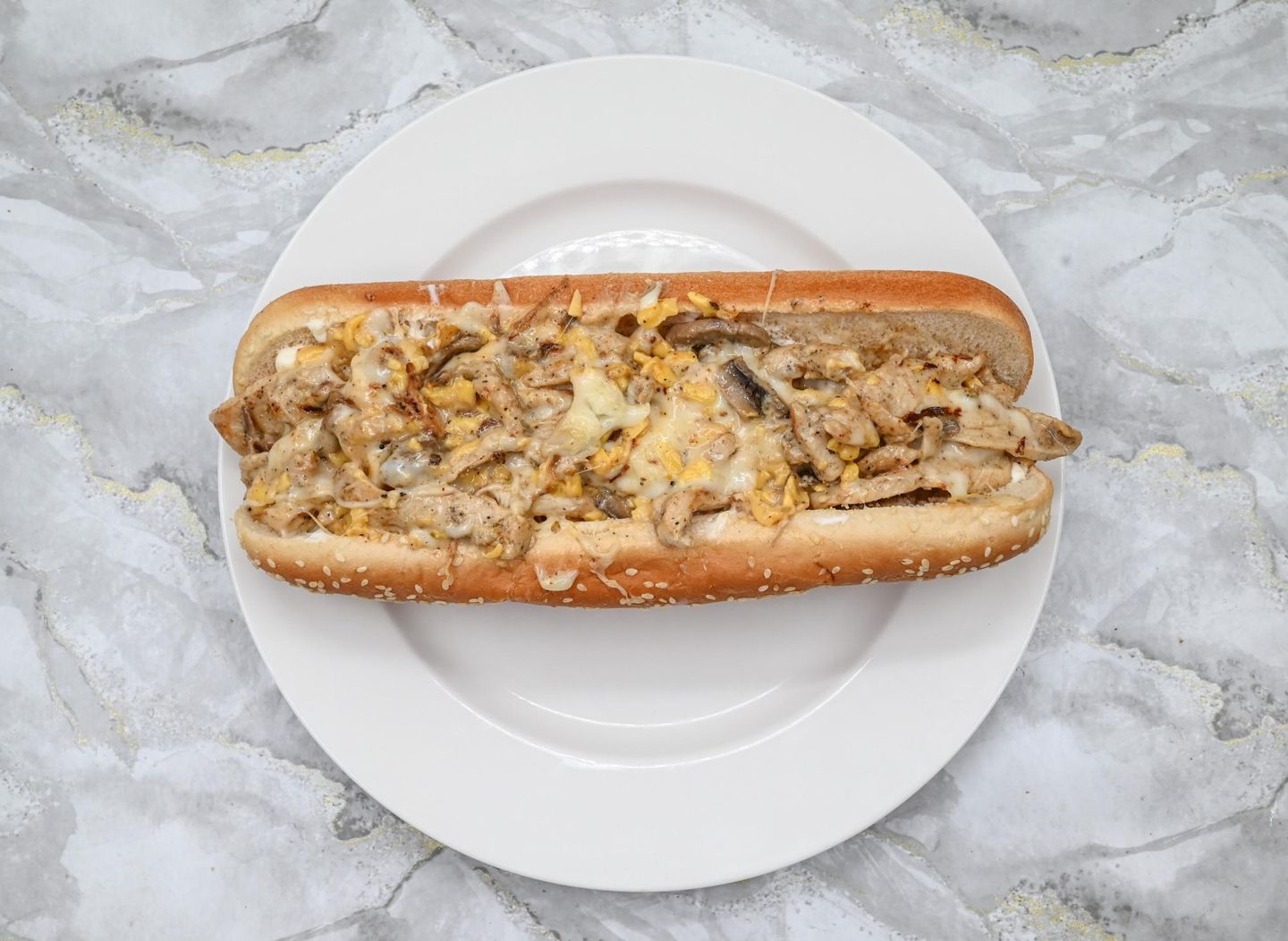 Alfredo Sandwich With White Sauce