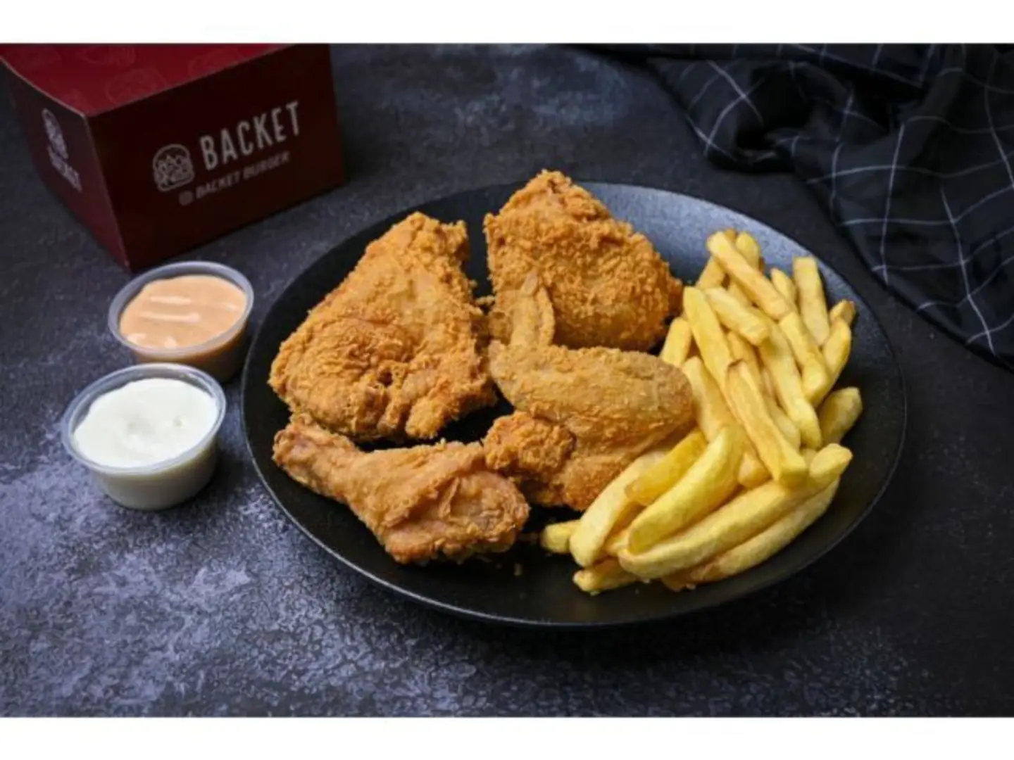Regular Broast Chicken (2 Pieces)