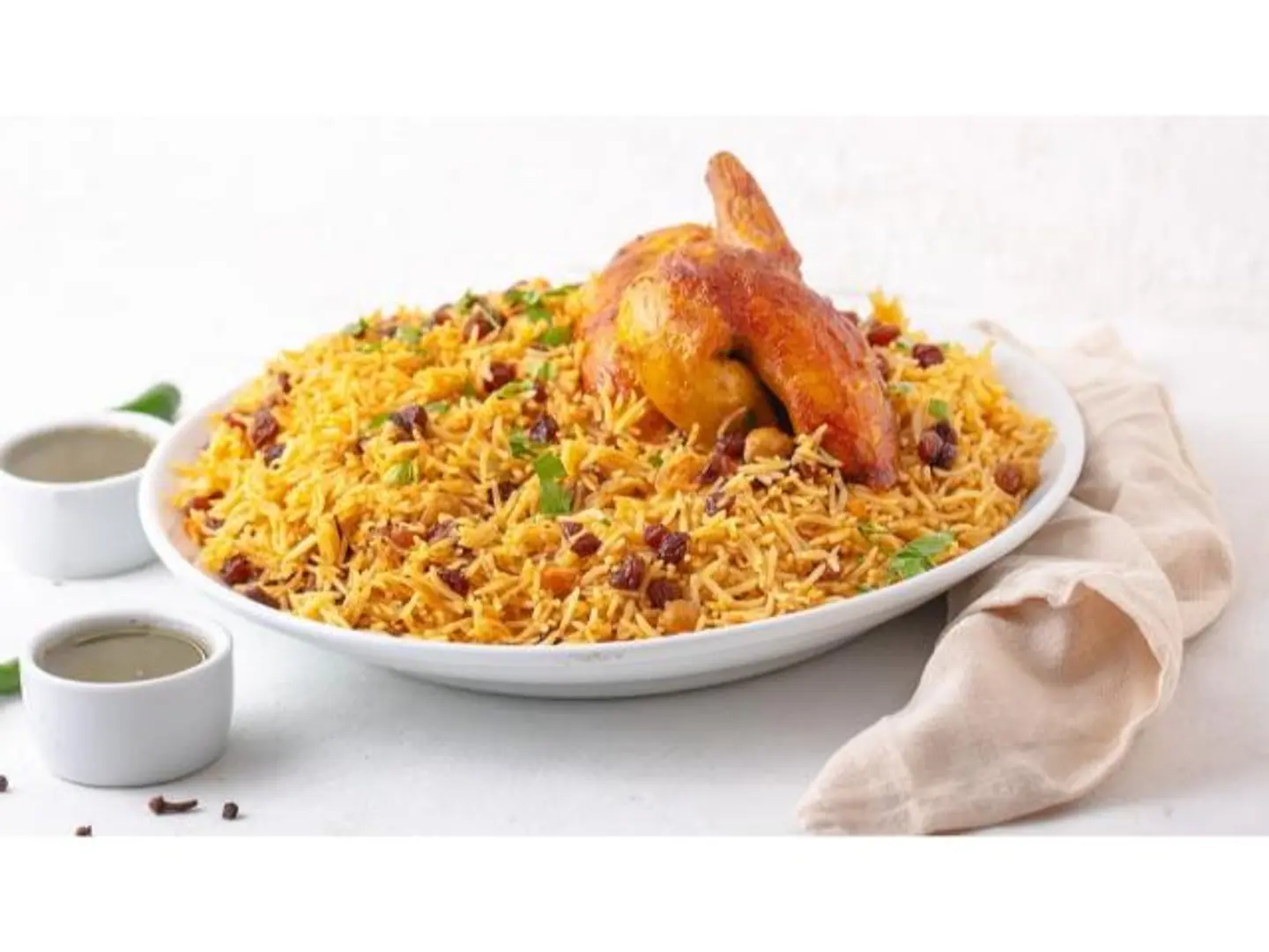 Half Grilled Chicken With Bukhari Rice