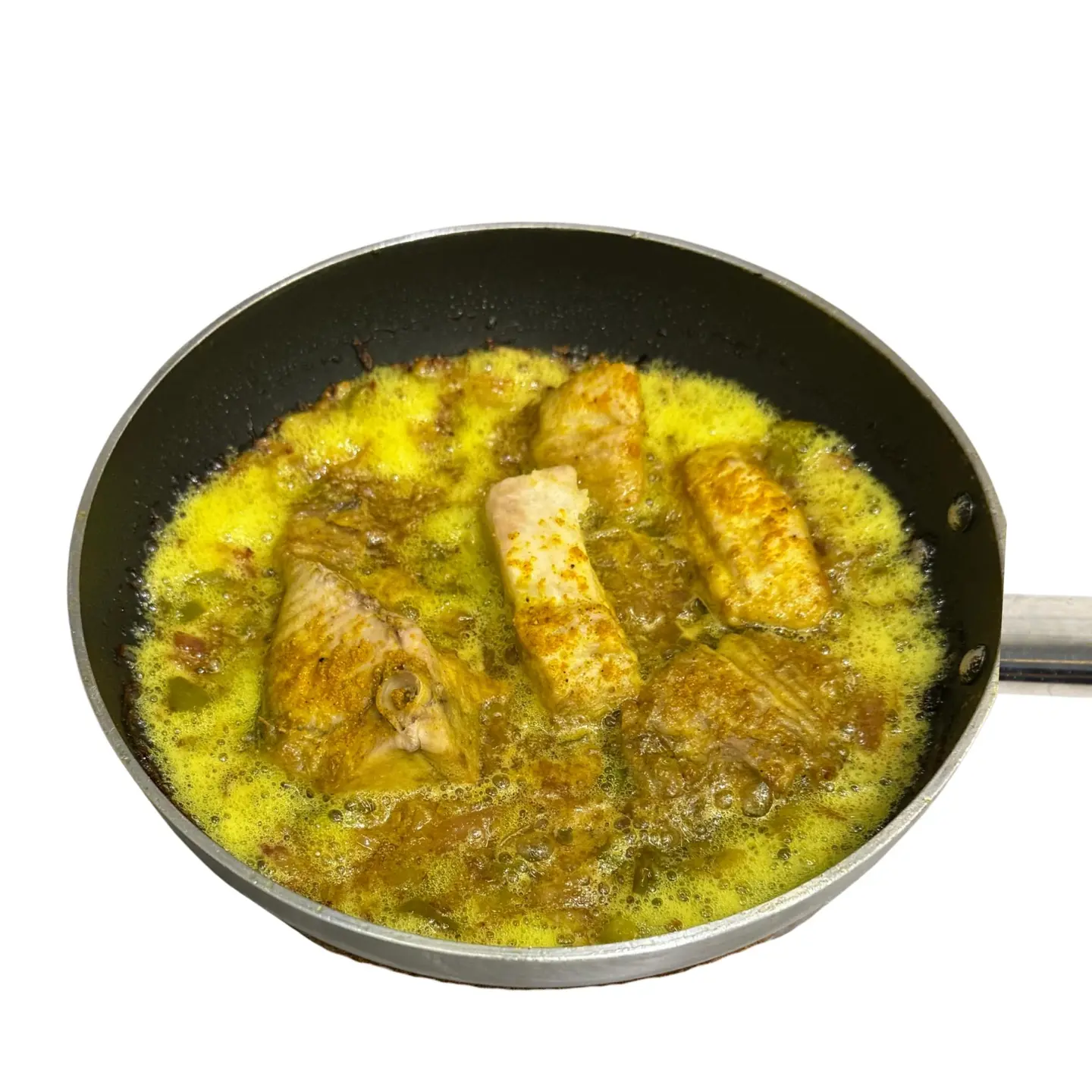 طاوة سمك سادة